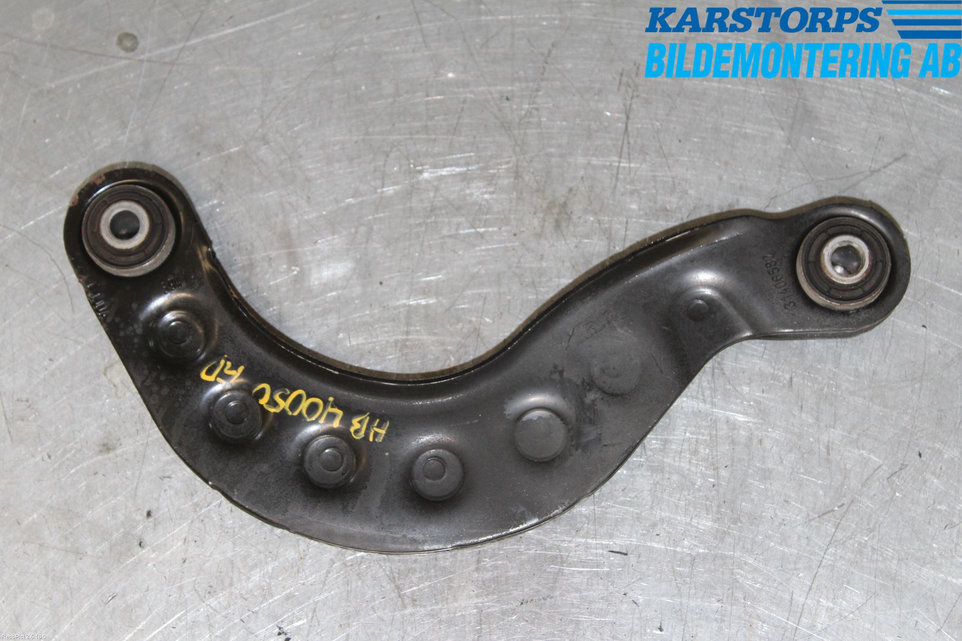 Volvo V40 12-19 Bärarm Bak Övre Höger