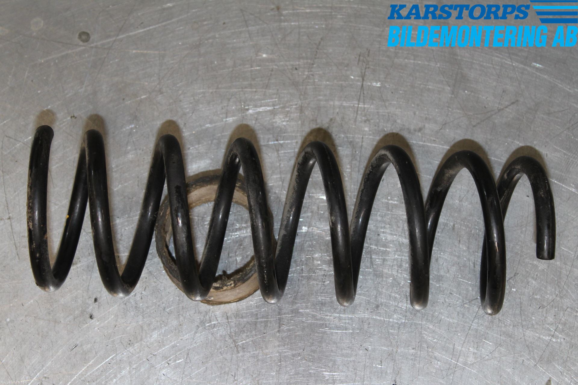 Volvo V40 12-19 Fjäder Bak