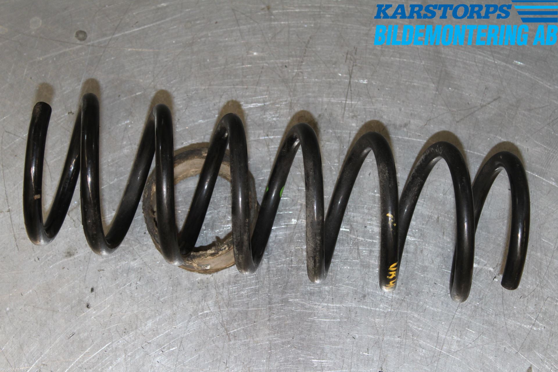 Volvo V40 12-19 Fjäder Bak