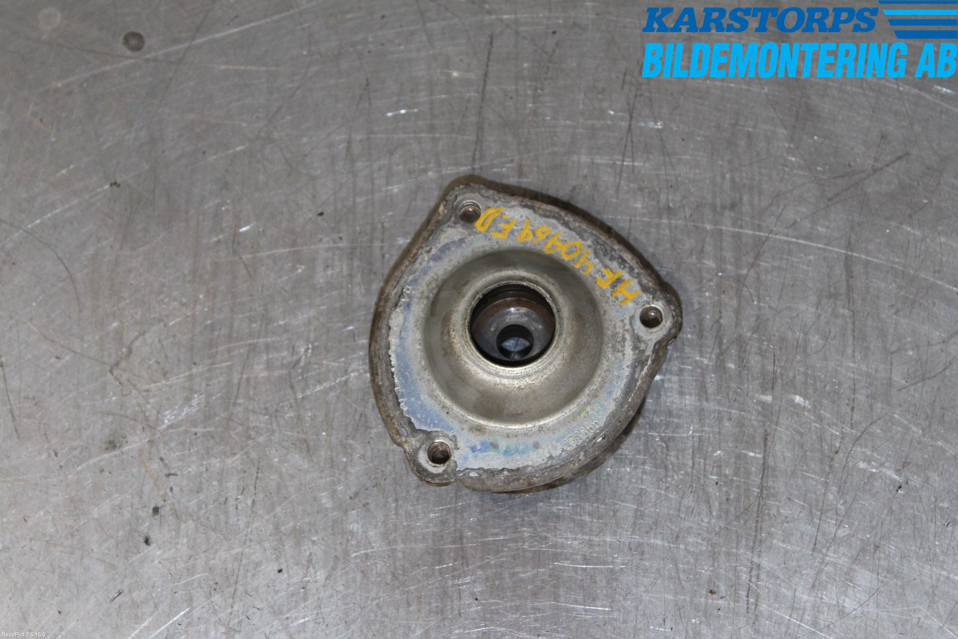 Saab 9-5     06-10 Fjäderbenslager Fram