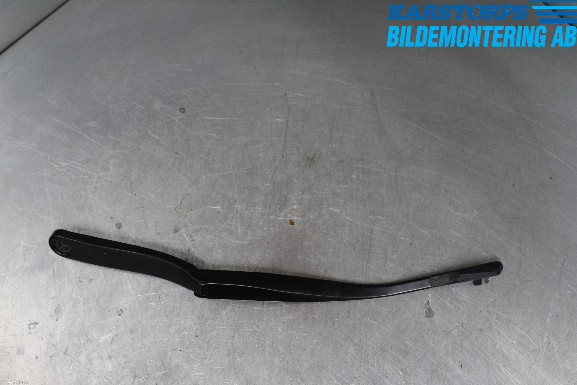 BMW 5 F10/F11/F18 09-17 Torkararm Armar Vindruta