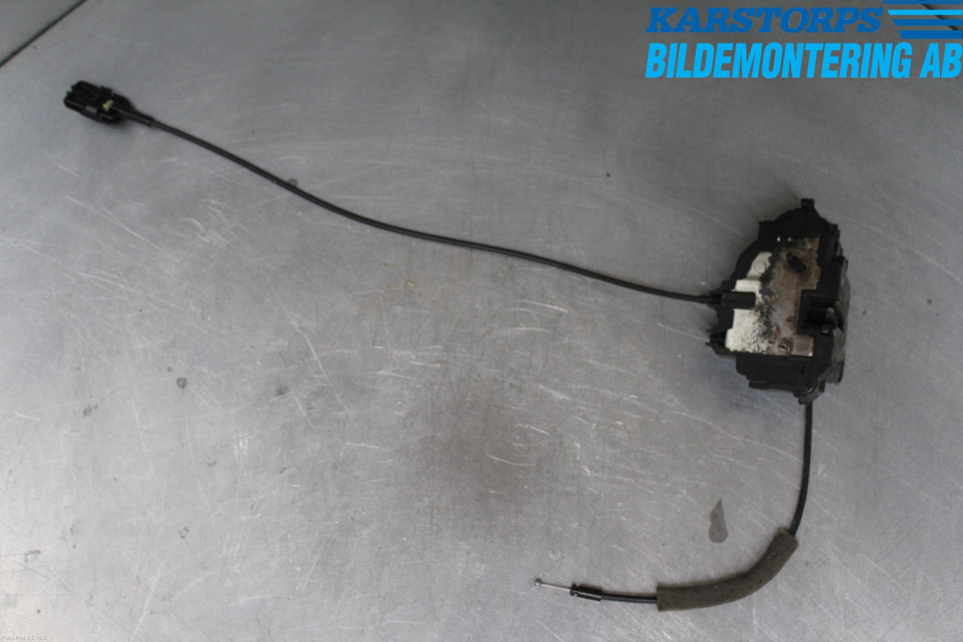 Renault CLIO III  09-12 Låskista-Dörrlås