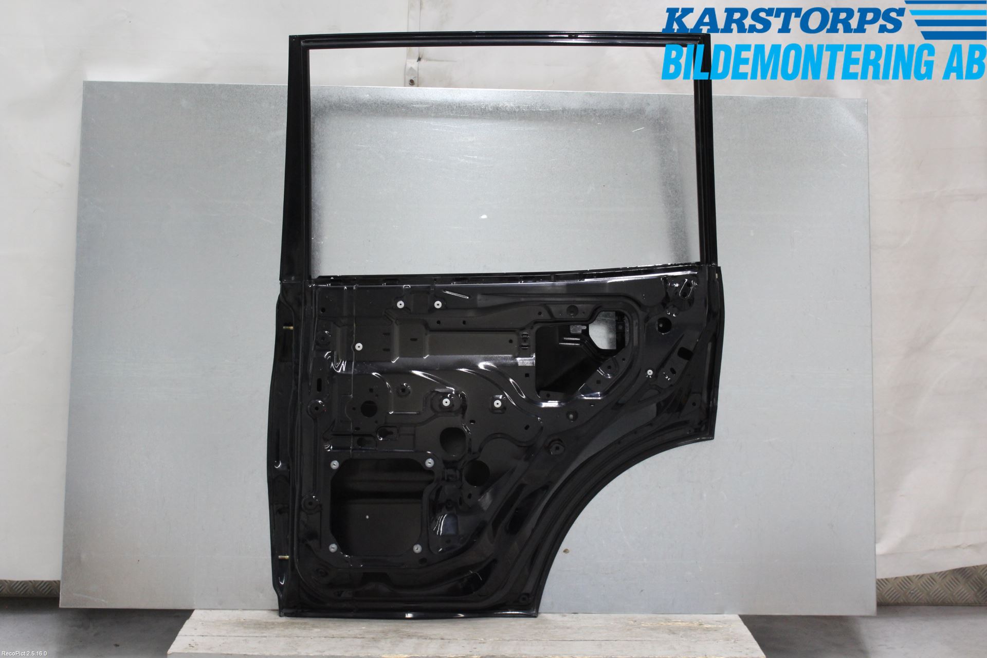 Mitsubishi PAJERO 06-15 Dörr Bak Höger