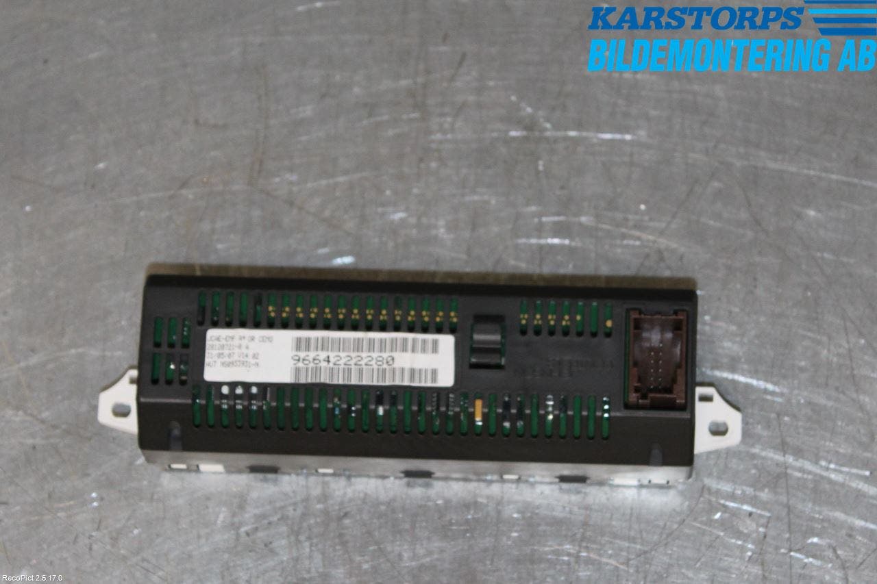 Peugeot 307     05-08 Kontrolldisplay