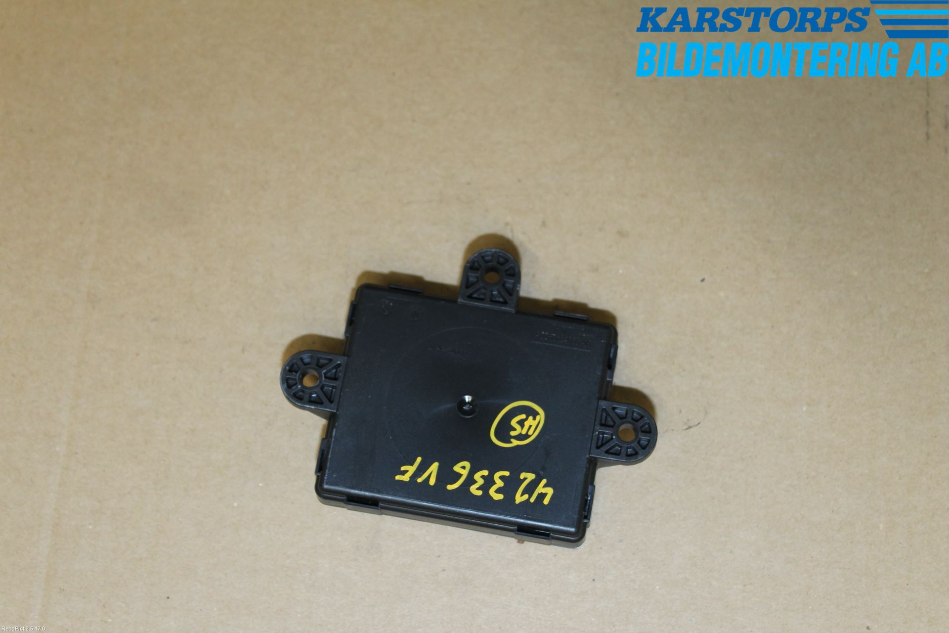 Volvo V60 14-18 Styrenhet Dörr