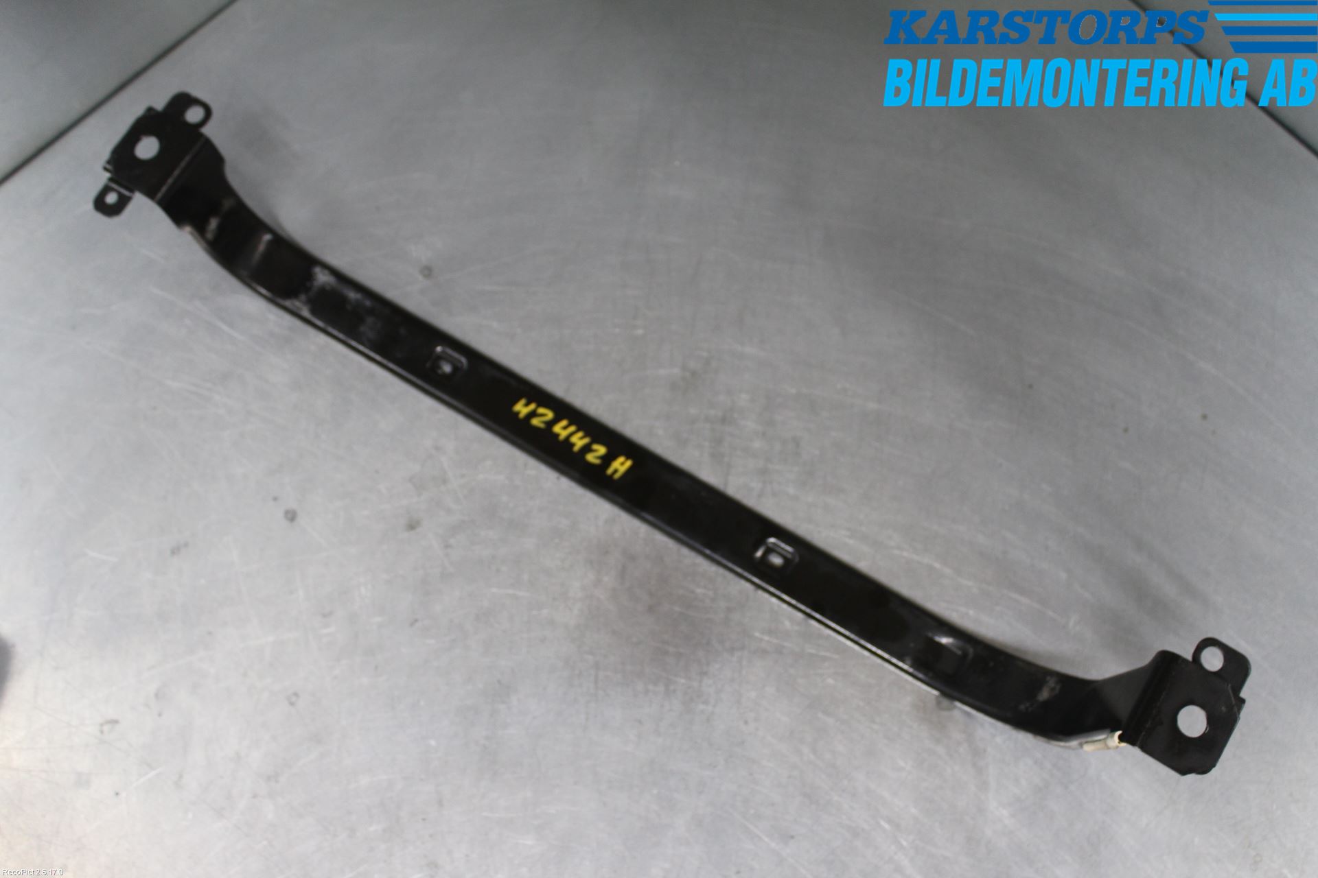 Volvo XC70 14-16 Bränsletanksband