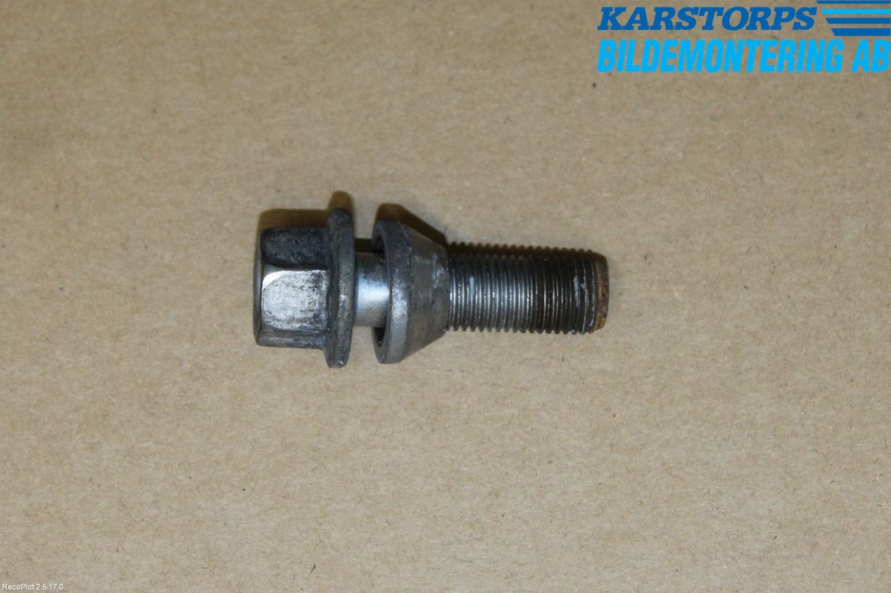 Volvo XC70 14-16 Hjulmutter-Bult-Sats