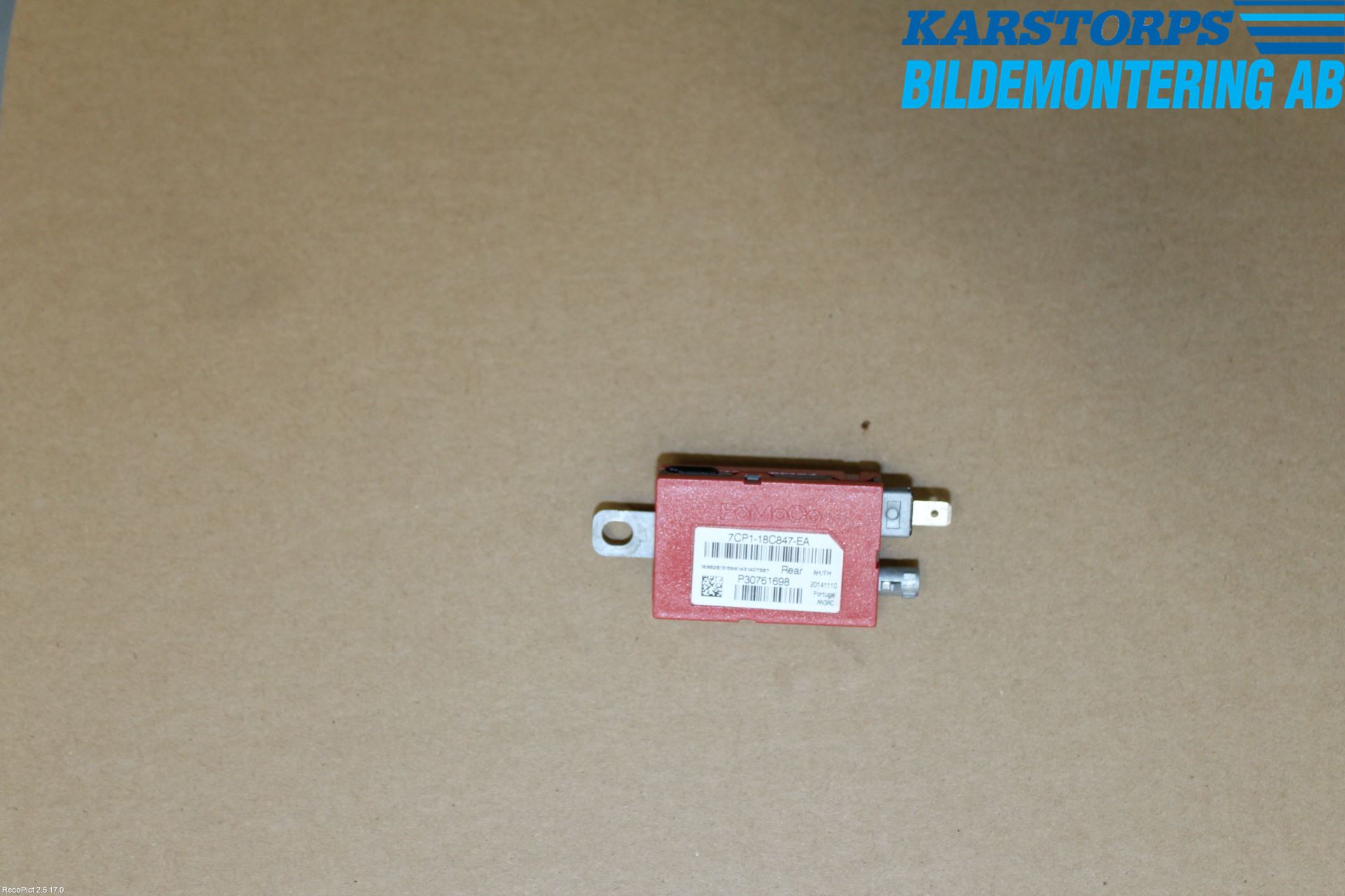 Volvo V40 12-19 Antennförstärkare