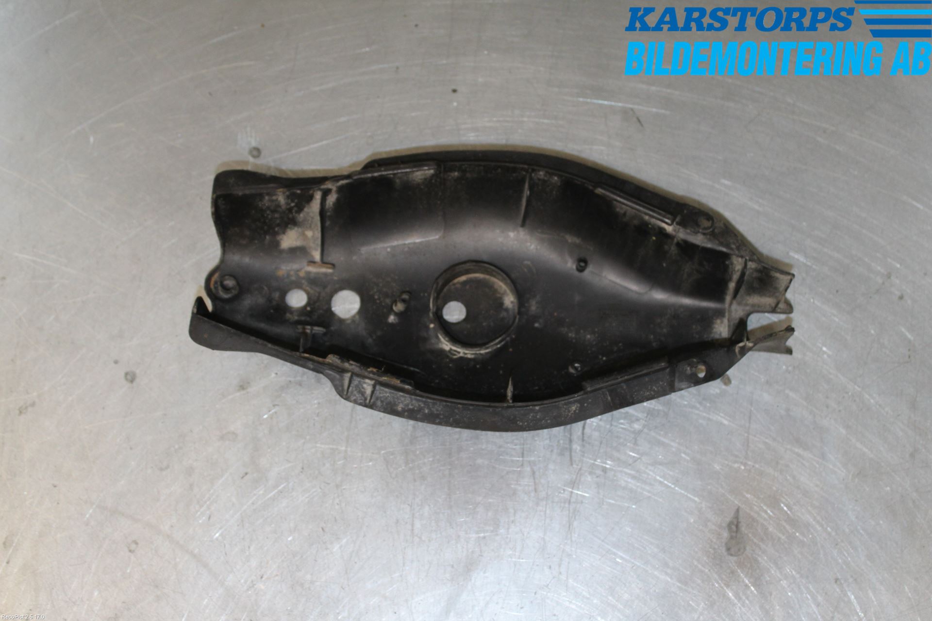 Mercedes-Benz MB C (203) 00-07 Bärarm Bak Vänster