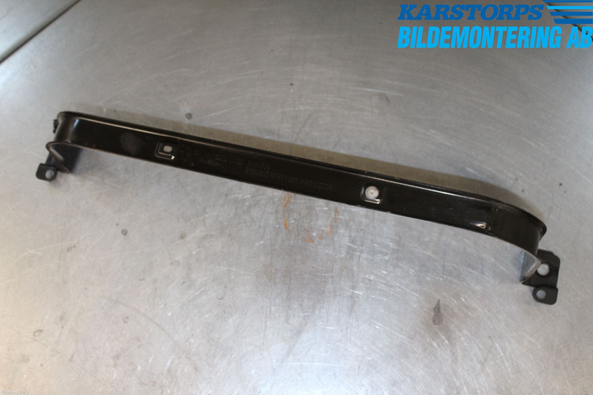 Volvo V60 CROSS COUNTRY 16-18 Bränsletanksband