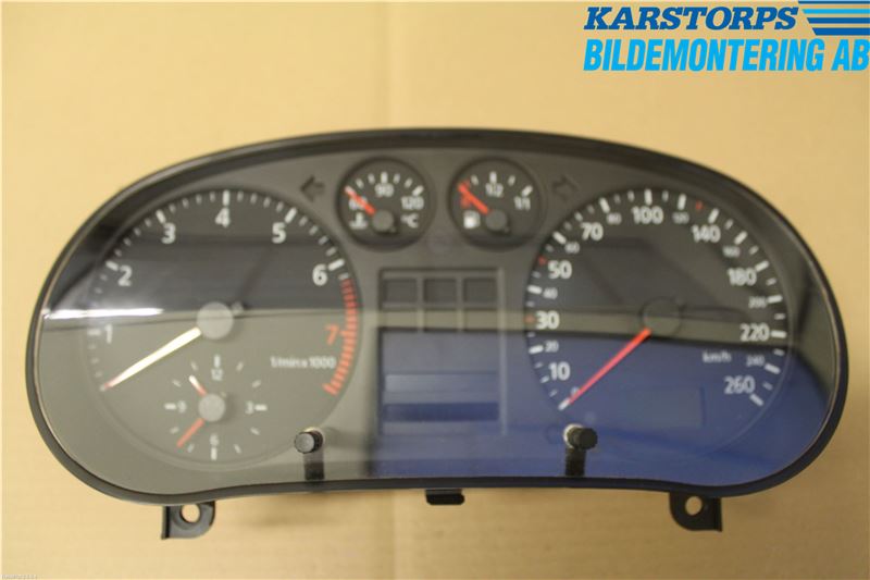 Audi A3/S3     96-03 Instrument Komb