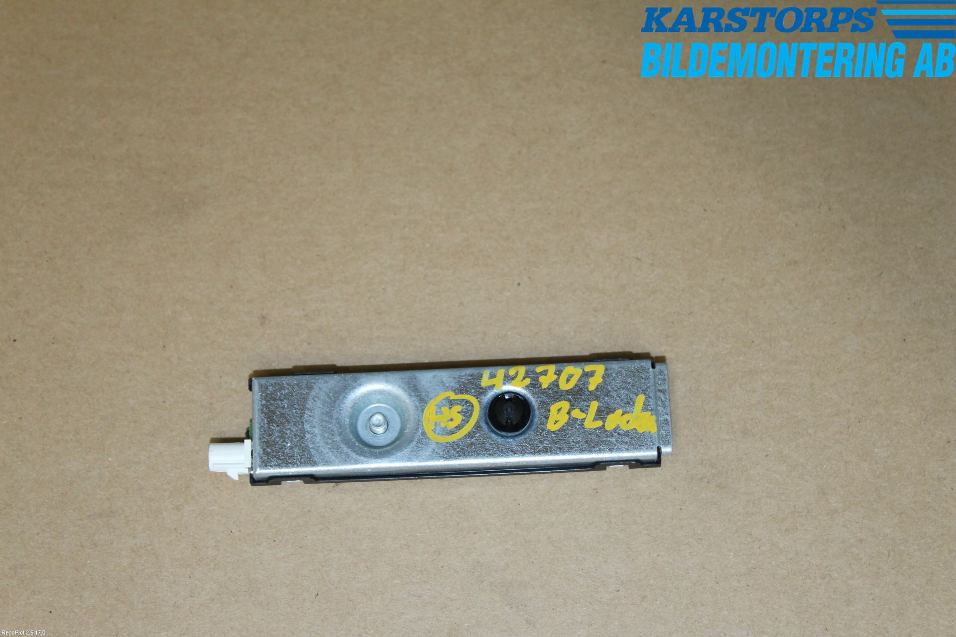Mercedes-Benz MB C-KLASS (W205) 14-21 Antennförstärkare