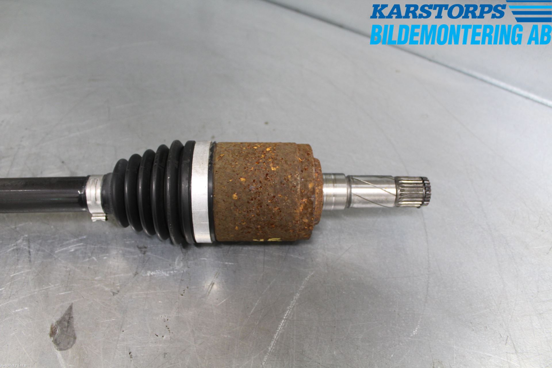 Volvo XC70 14-16 Drivaxel Bak Vänster