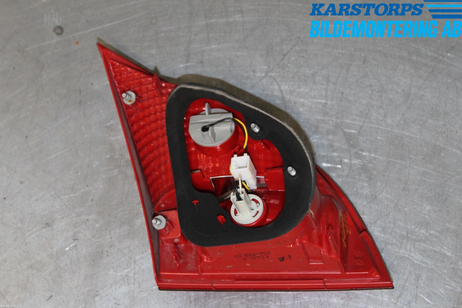 Kia VENGA 10-19 Bakljus Lucka Hö