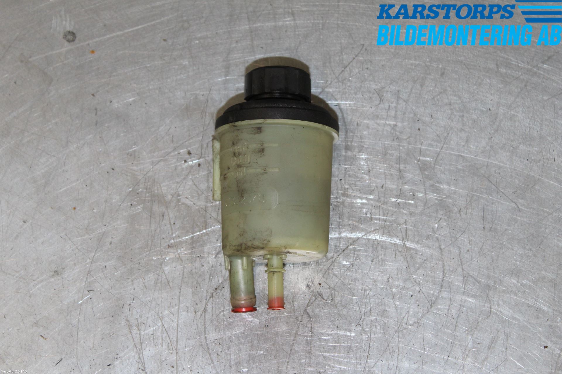 Volvo XC70 08-13 Styrservooljebehållare