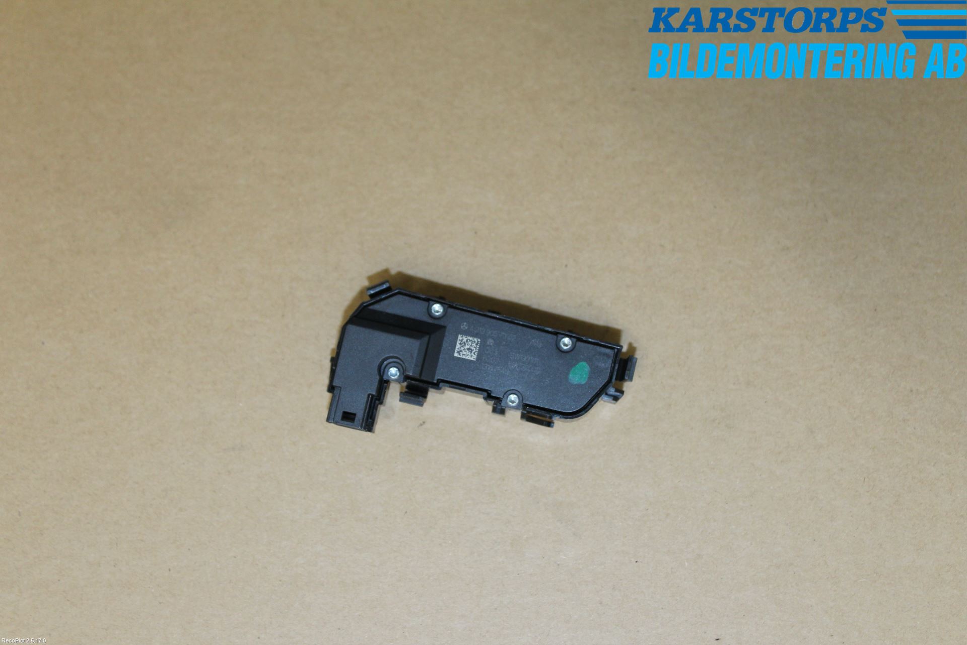 Mercedes-Benz MB C-KLASS (W205) 14-21 Strömställare Stolvärme