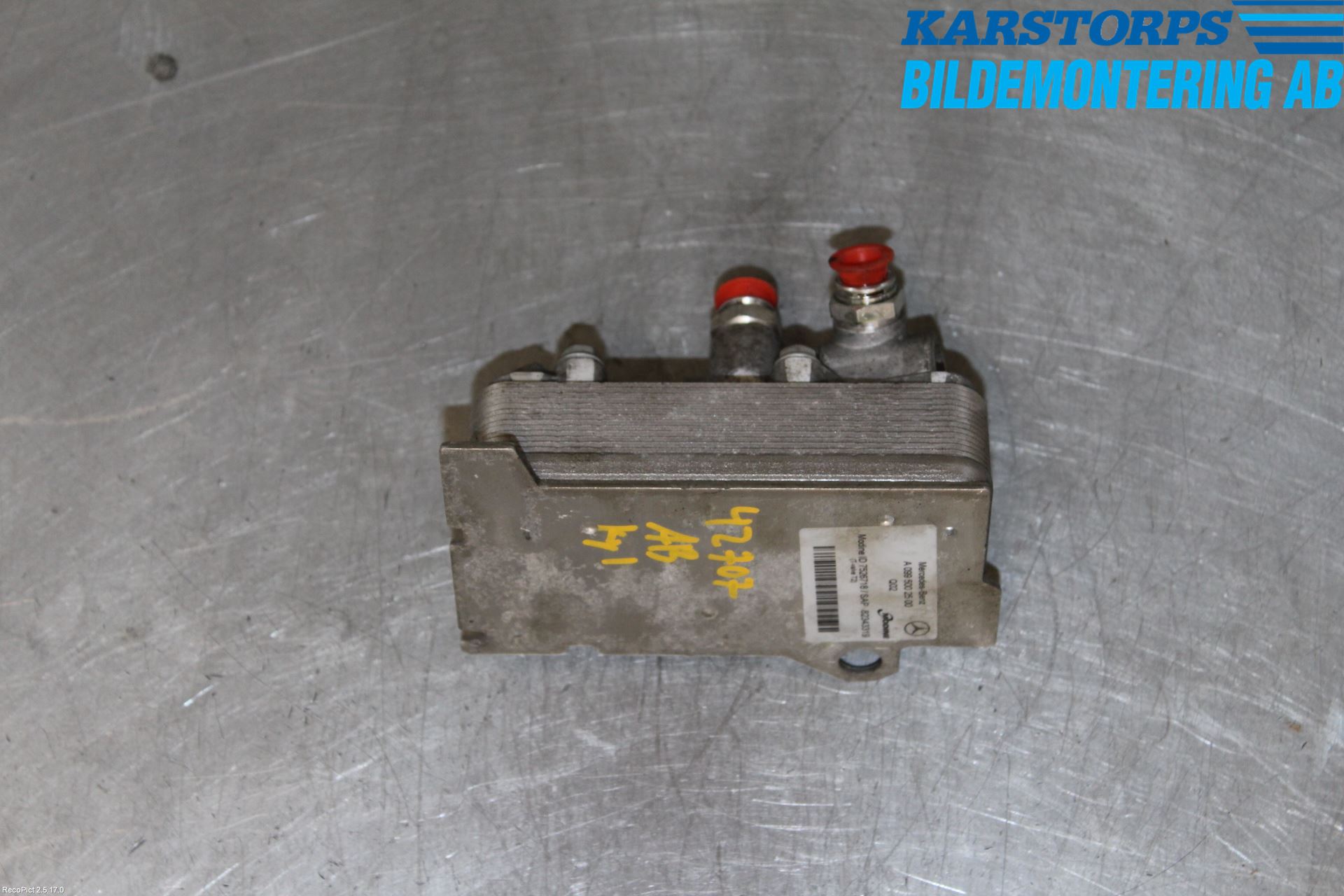 Mercedes-Benz MB C-KLASS (W205) 14-21 Oljekylare Automat