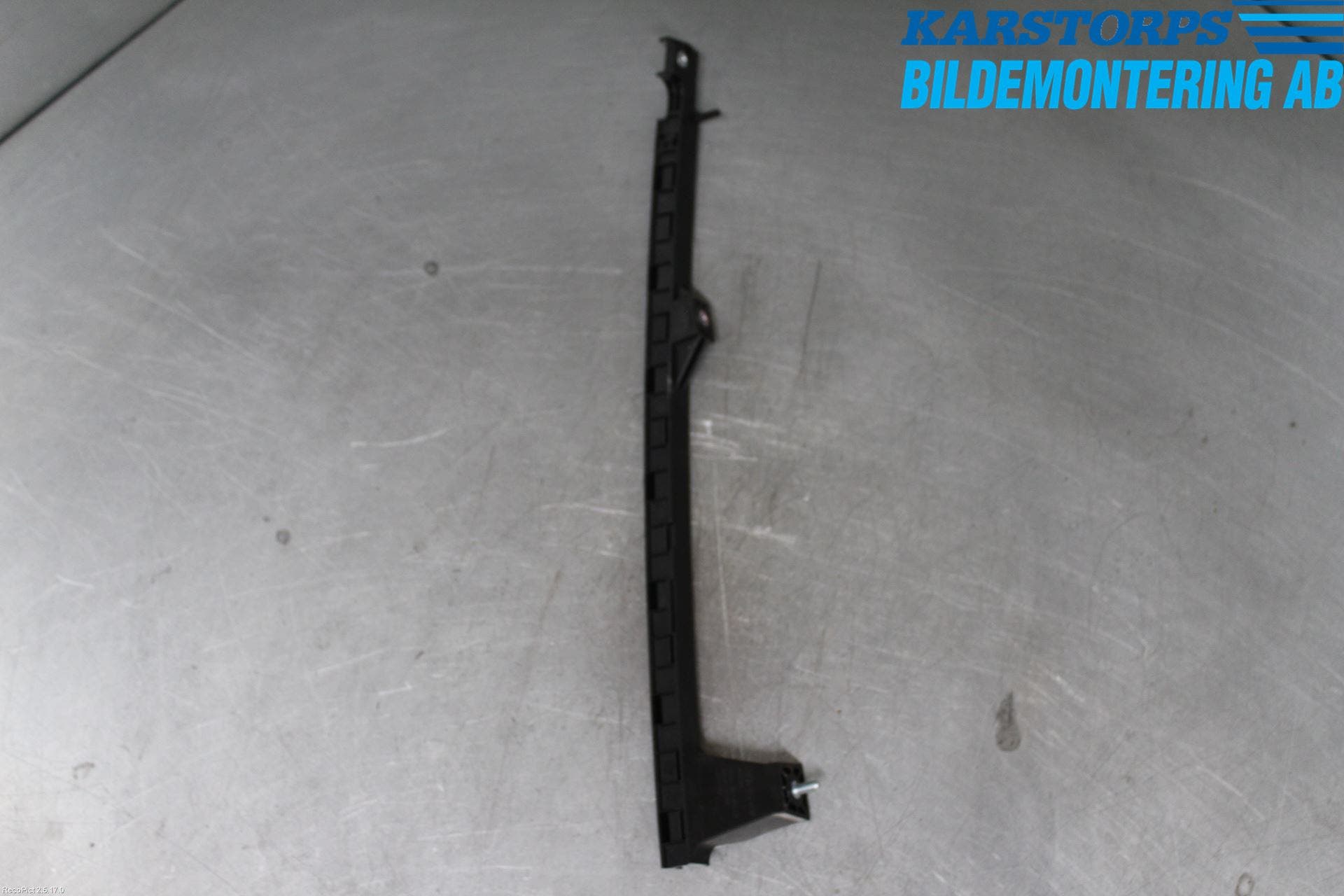 Kia VENGA 10-19 Dörruteram