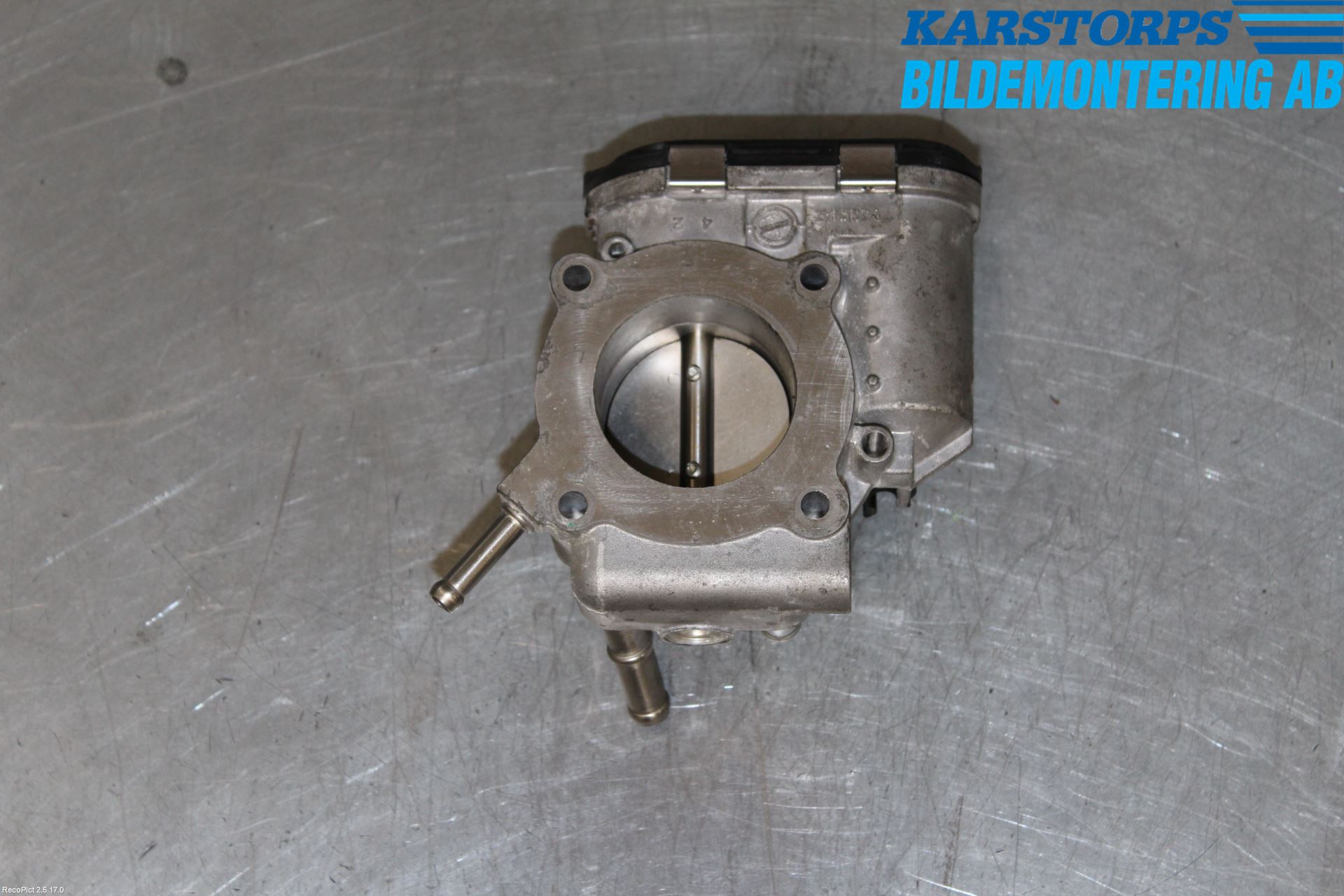 Kia VENGA 10-19 Injspjällhus