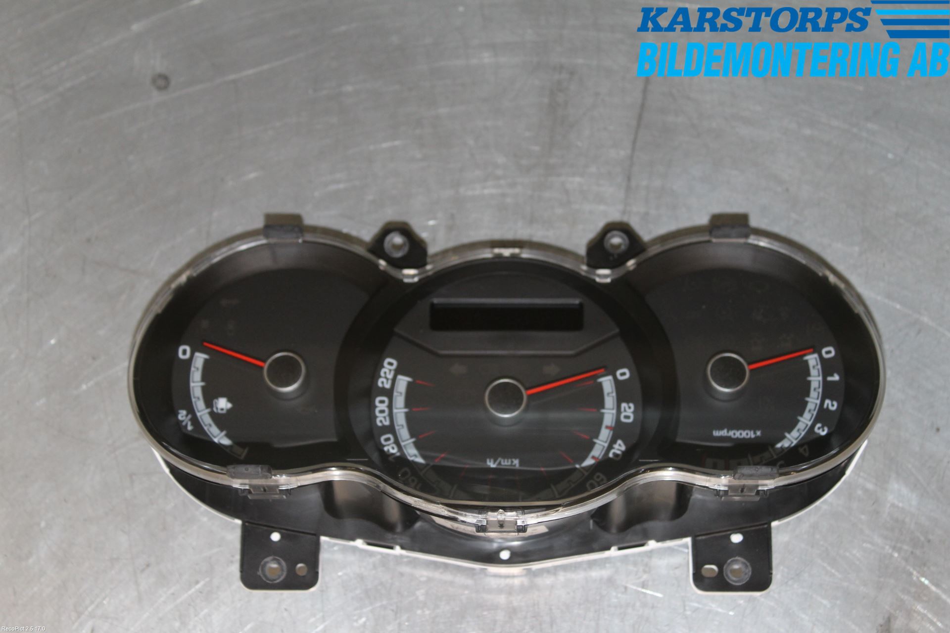 Kia VENGA 10-19 Instrument Komb