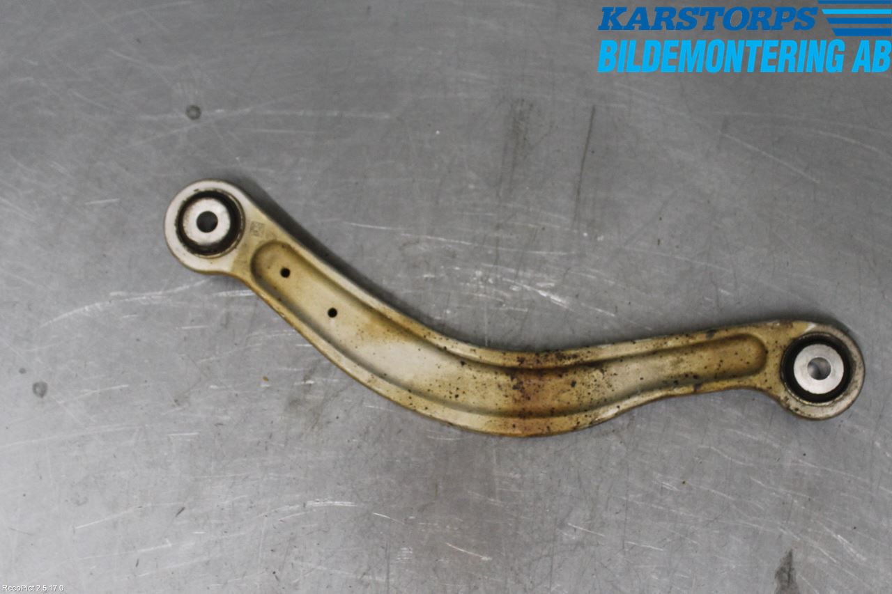 Mercedes-Benz MB C-KLASS (W205) 14-21 Bärarm Bak Övre Höger