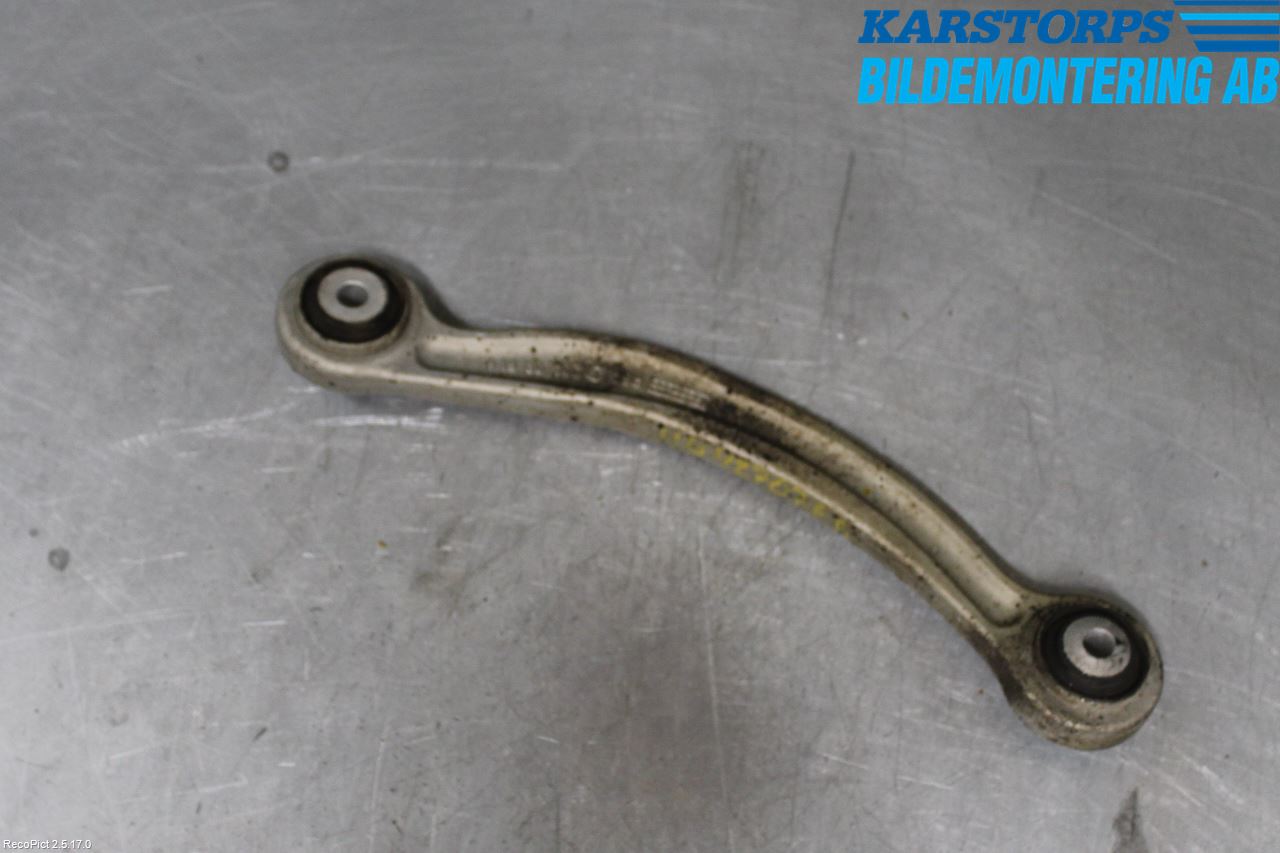 Mercedes-Benz MB C-KLASS (W205) 14-21 Momentstag Bak