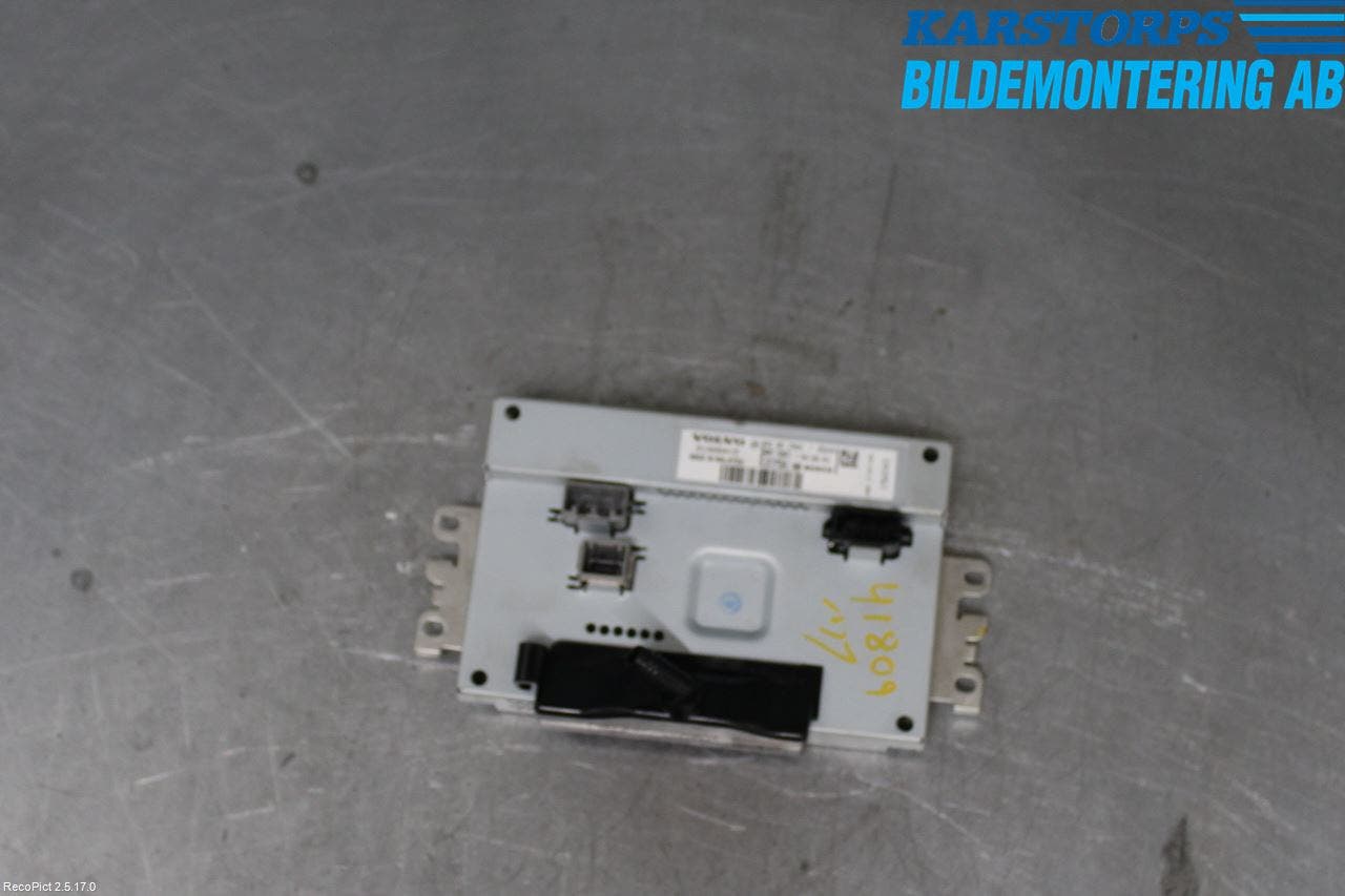 Volvo V70 14-16 Bildskärm