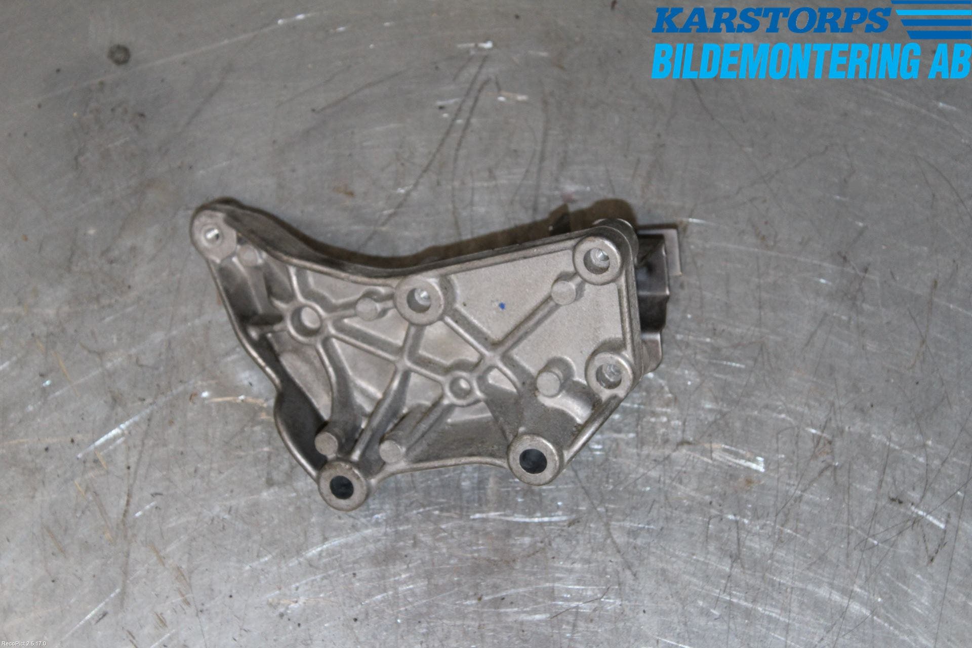 Mercedes-Benz MB C-KLASS (W205) 14-21 Motor Övrigt