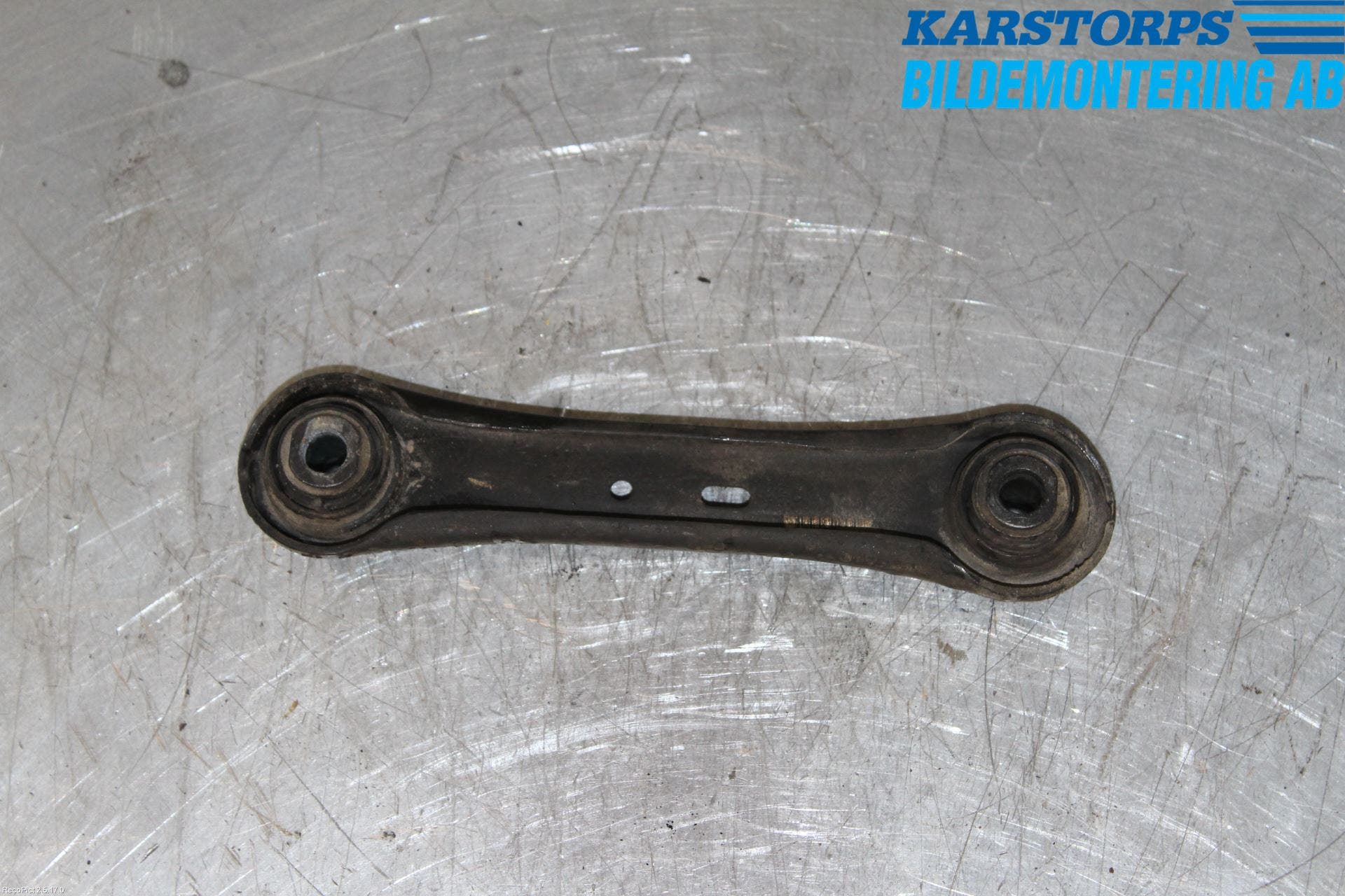 Volvo V70 14-16 Momentstag Bak