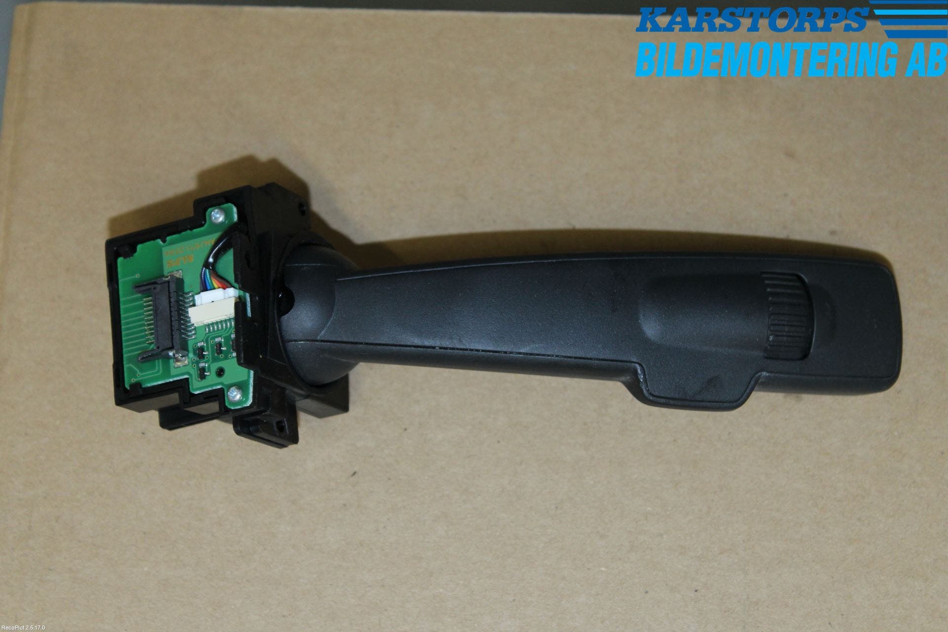 Volvo V70 14-16 Spak Torkar-Spolomk