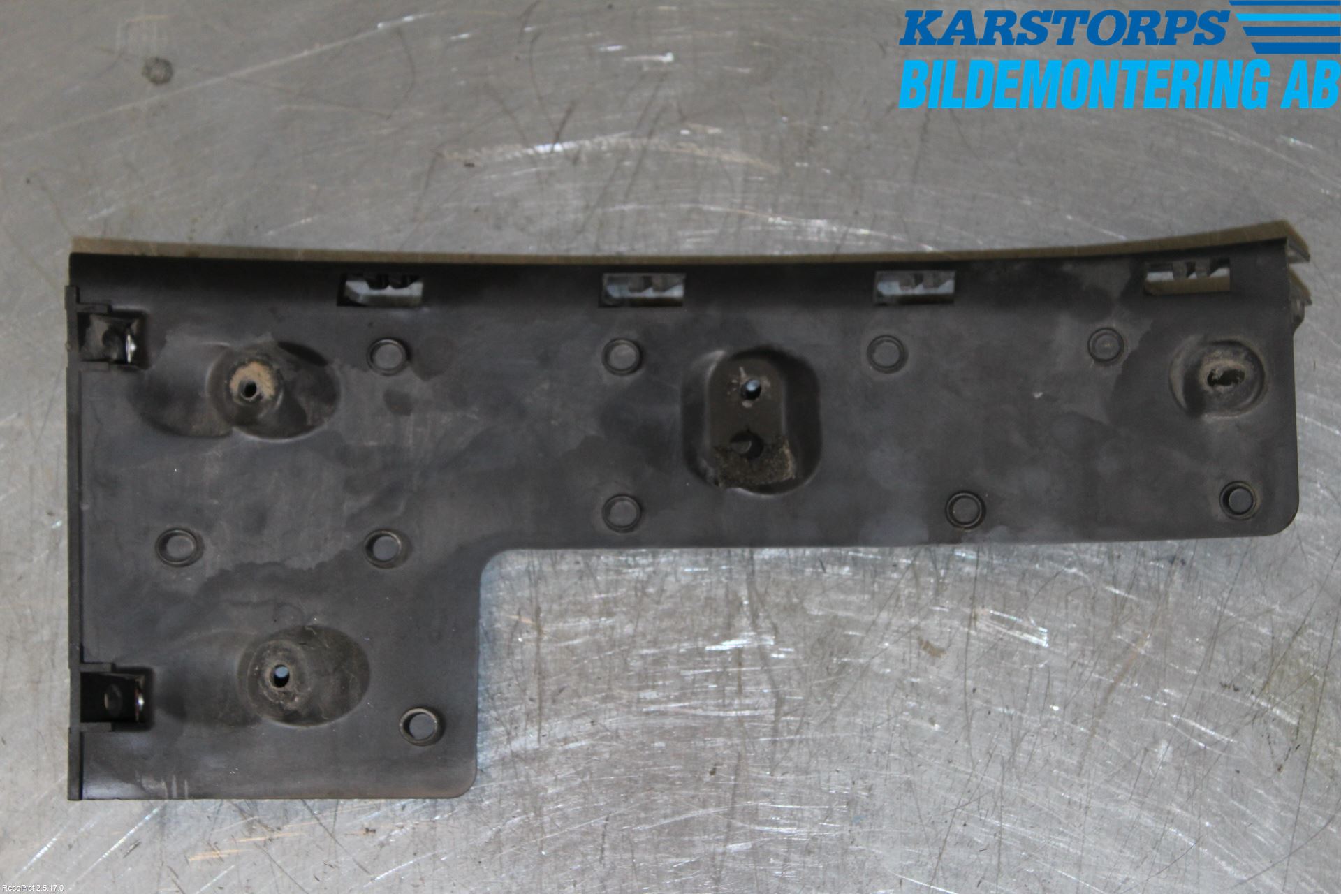 Ford S-MAX 06-15 Stötfångarfäste Bak Hö