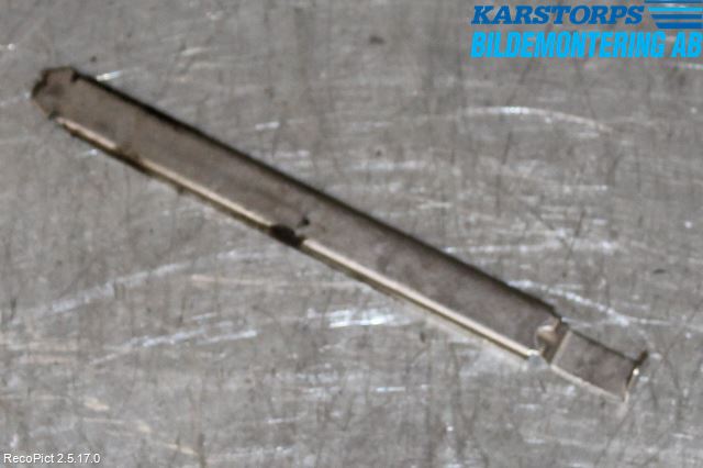 Volvo C30 10-13 Strålkast Fästsarg