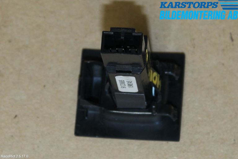 Volvo V70 14-16 Strömställare Varnings