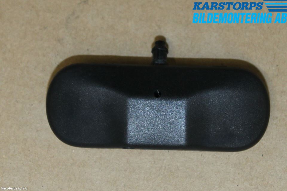 Volkswagen VW PASSAT 11-14 Spolarmunstycke Rutor