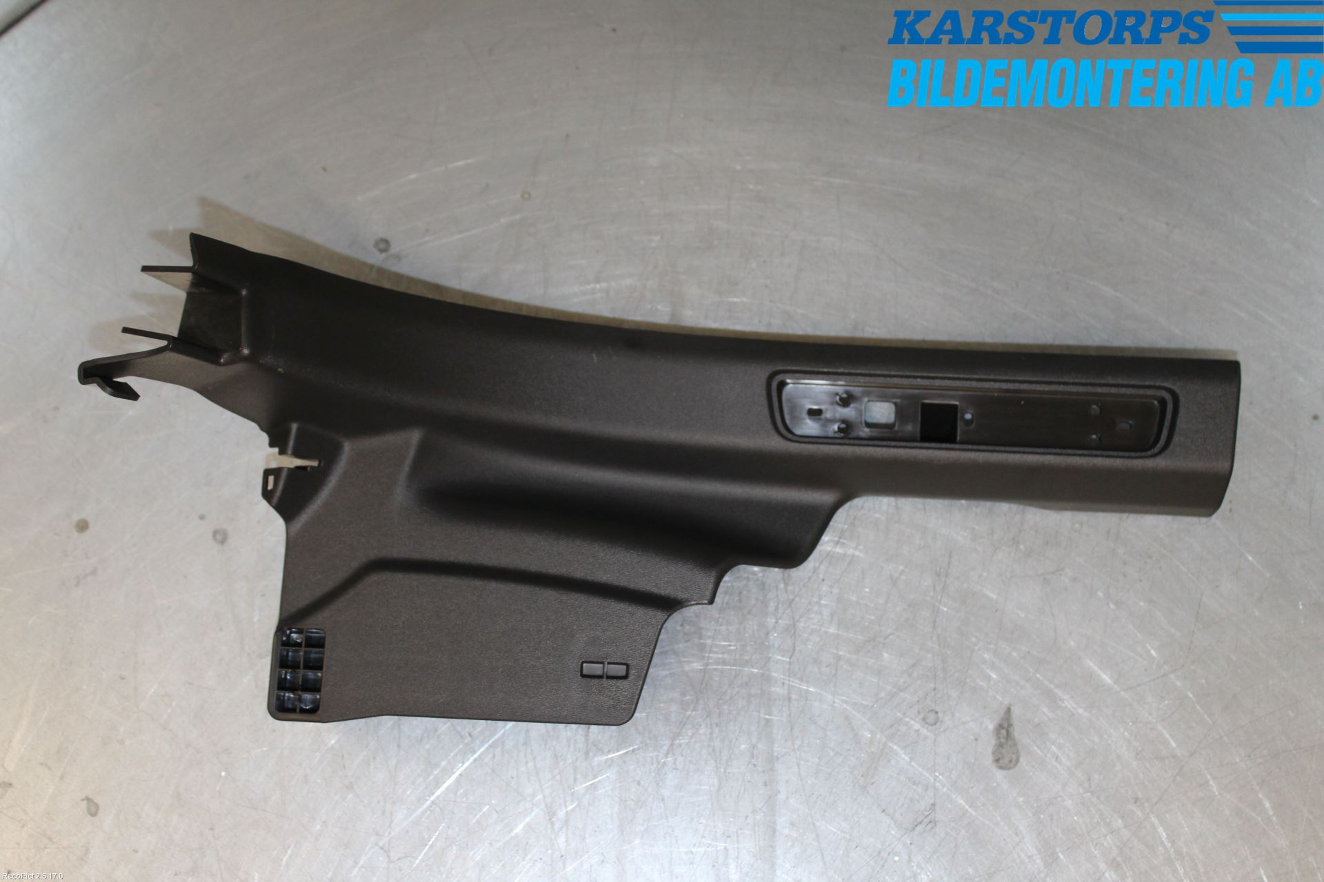 Volvo V90 17->> Inr Tröskel-Insteg