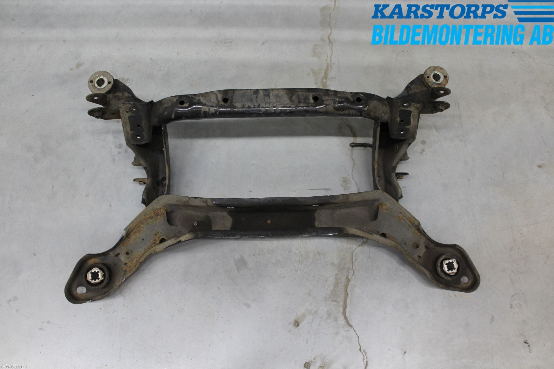 Volvo S60 11-13 Bakaxelbalk