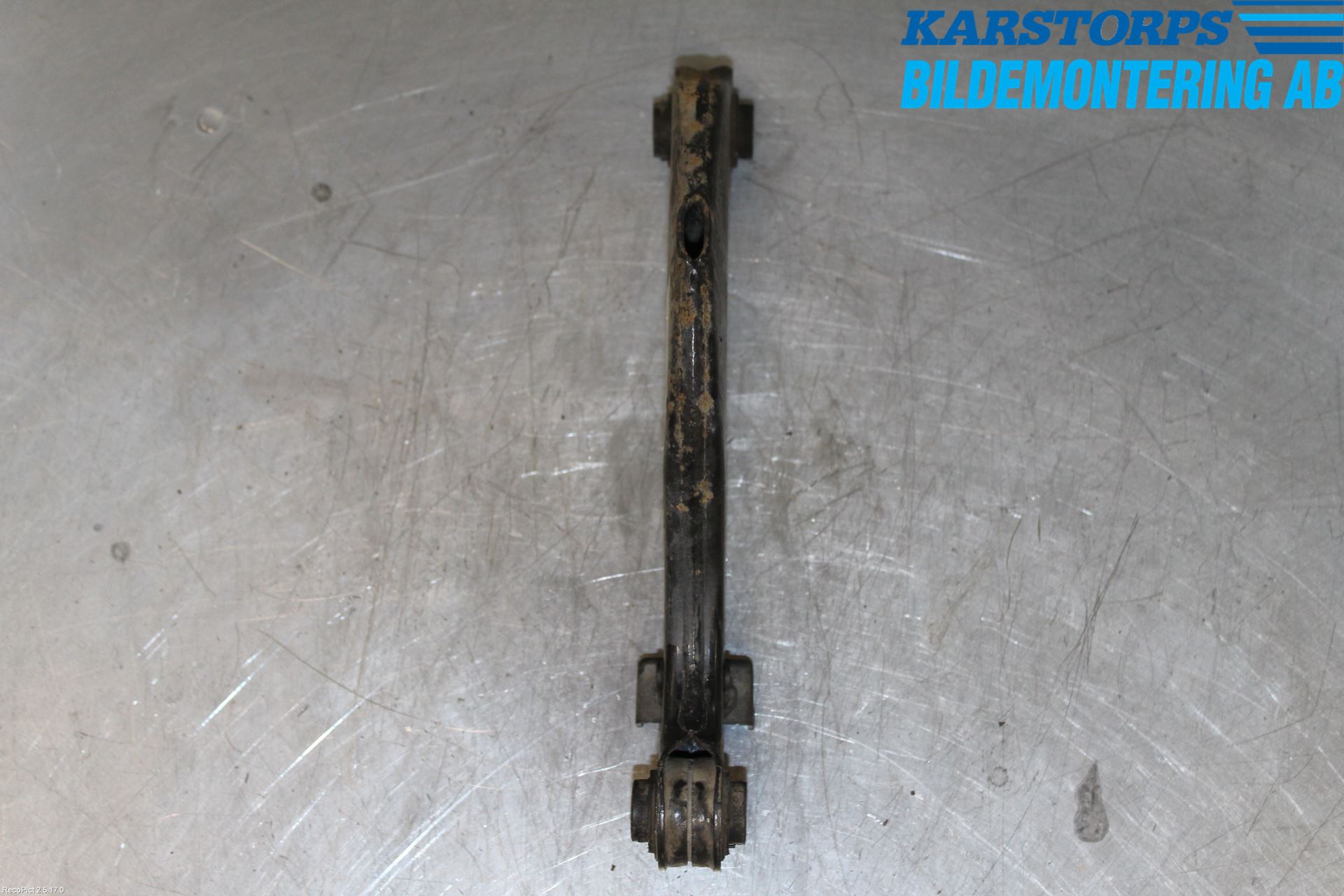Volkswagen VW PASSAT 11-14 Bärarm Bak Övre Höger