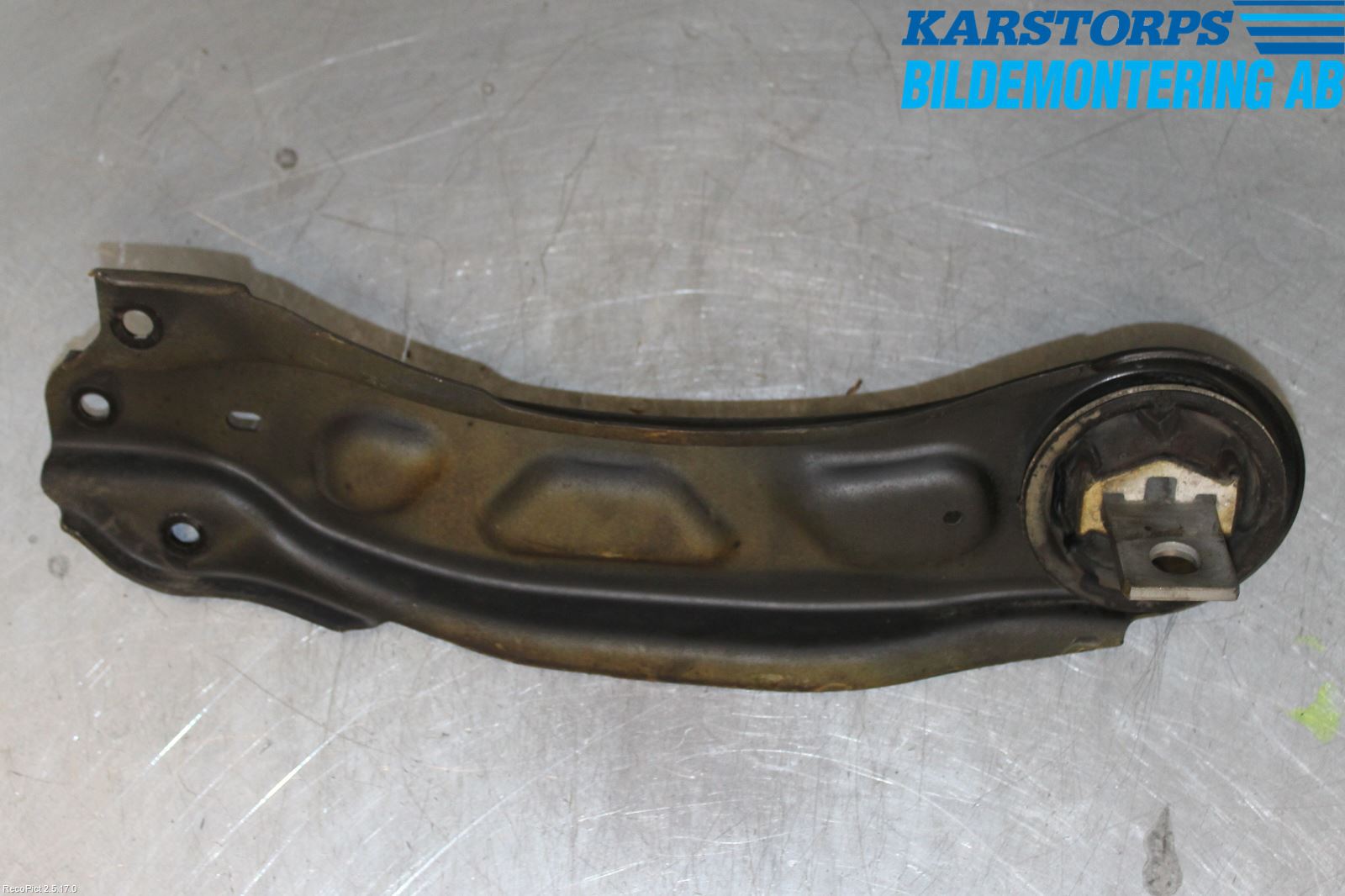 Mercedes-Benz MB A-KLASS (W176) 13-18 Bärarm Bak Vänster