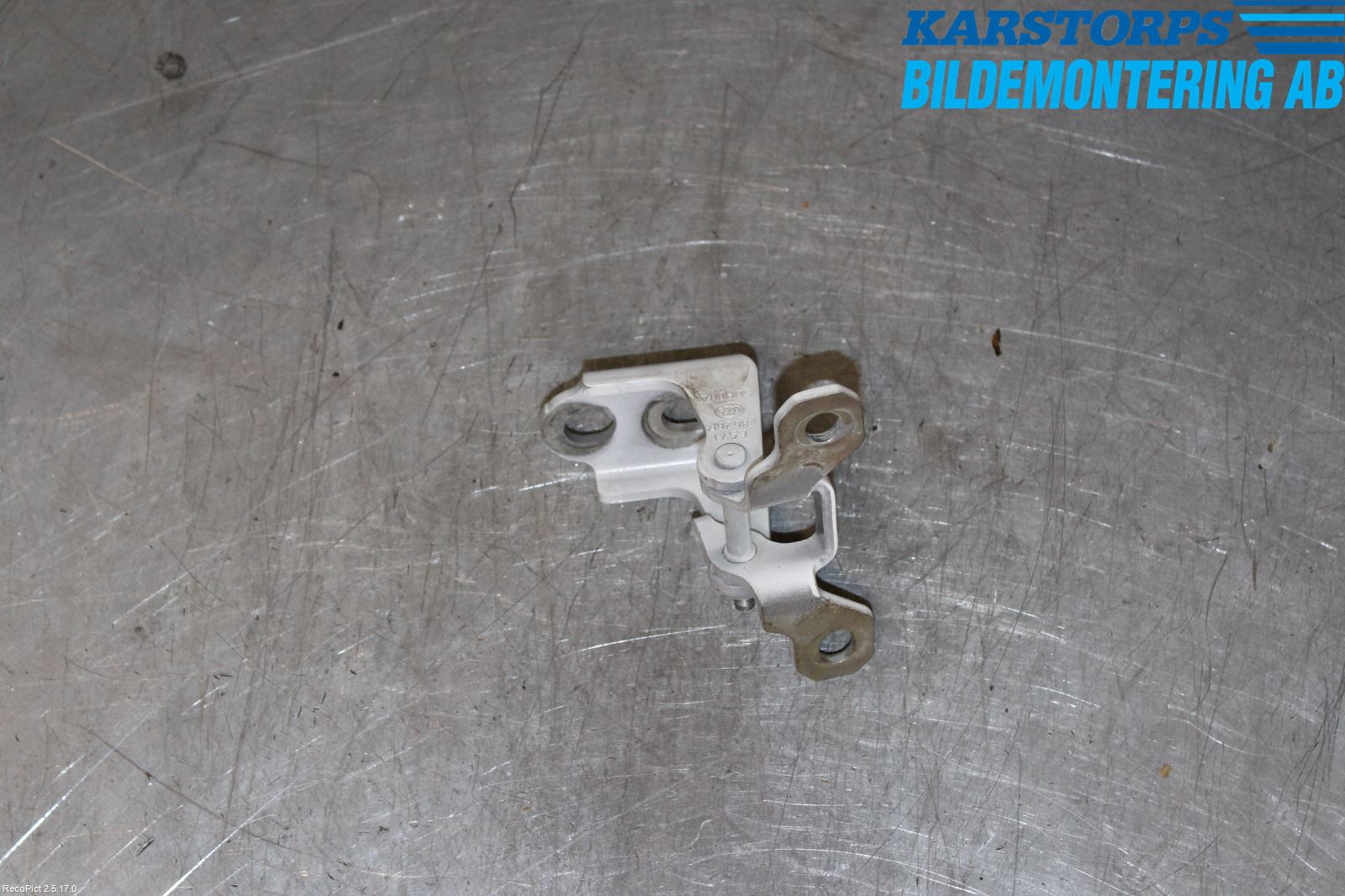 Renault MEGANE IV 16-23 Dörrgångjärn