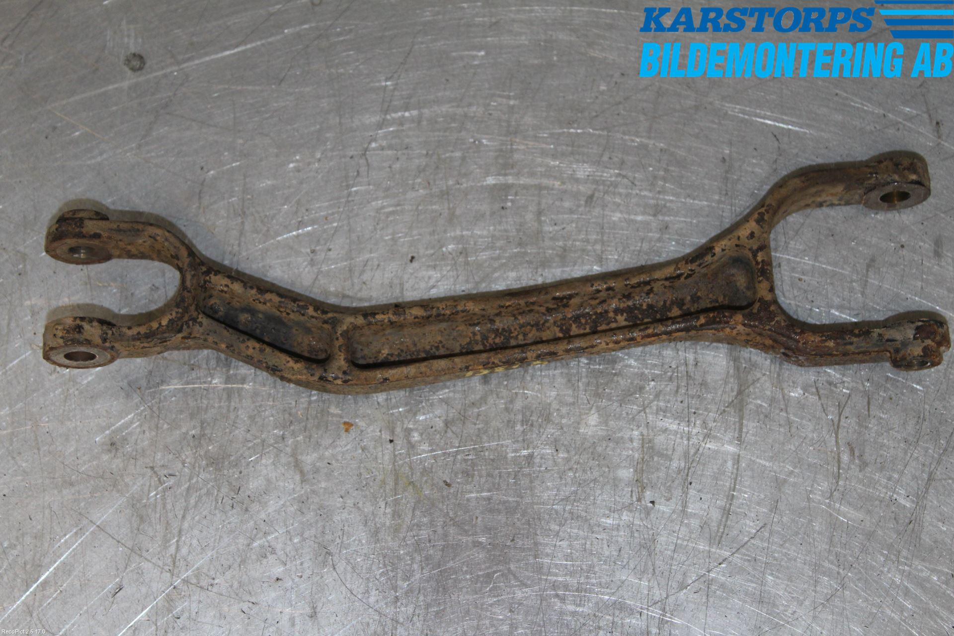 Volvo XC90 03-06 Momentstag Bak