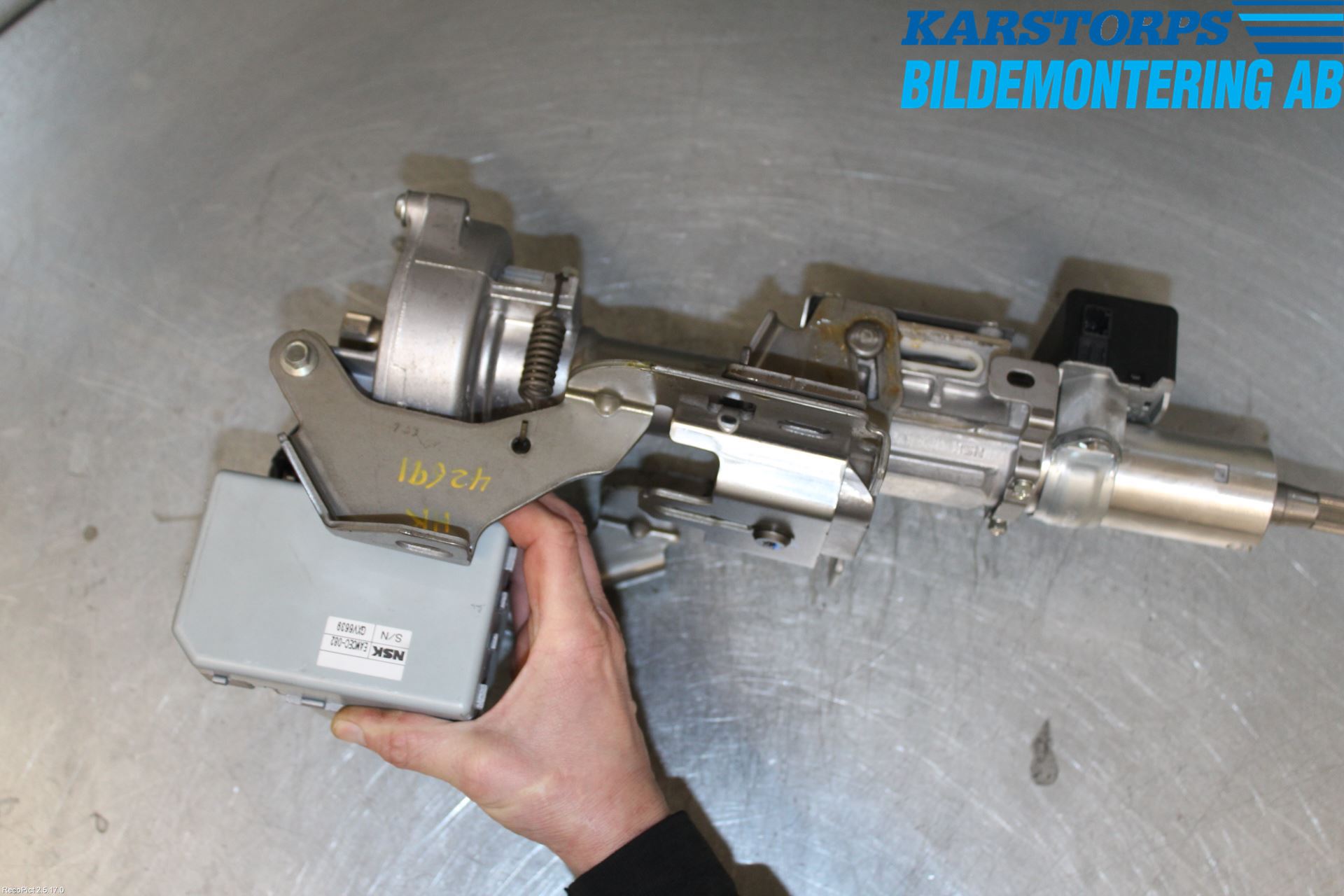 Renault MEGANE IV 16-23 Rattaxelagg Med Inb Servo