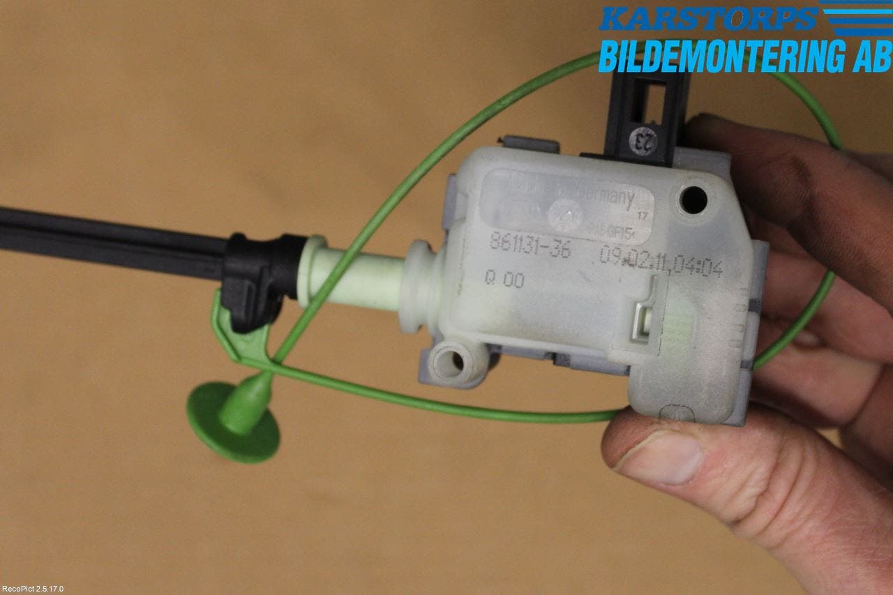 Volvo S60 11-13 Centrallåsmot Tanklucka