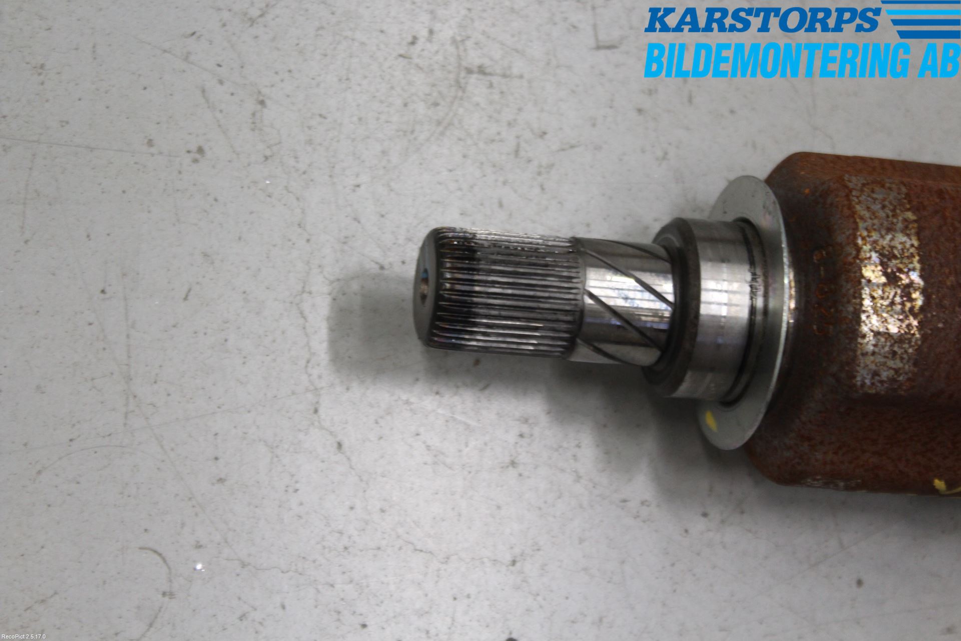 Renault MEGANE IV 16-23 Drivaxel Fram Vänster