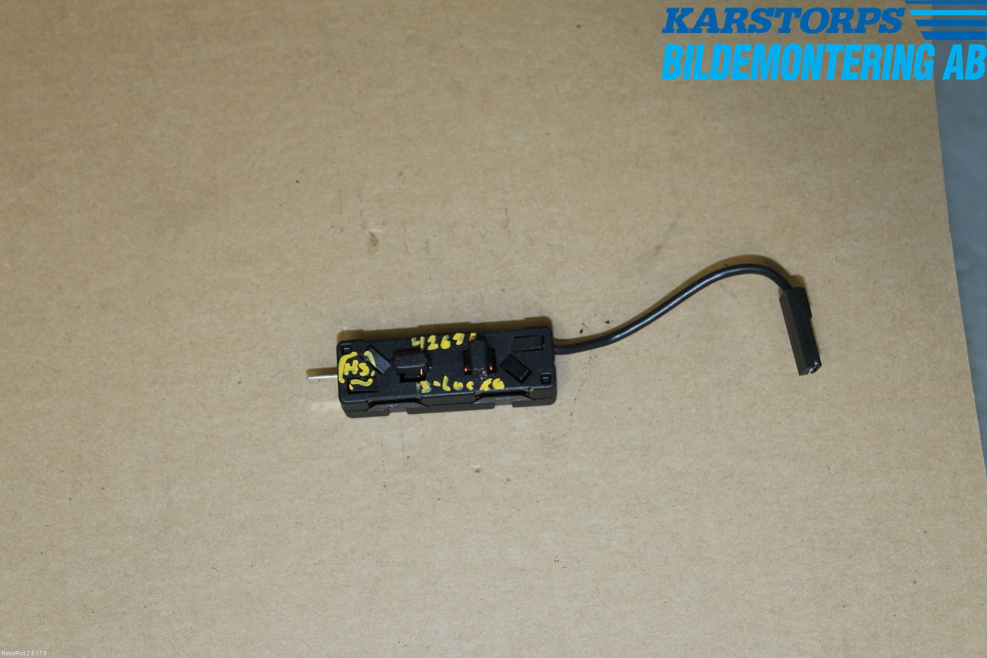 Renault MEGANE IV 16-23 Antennförstärkare