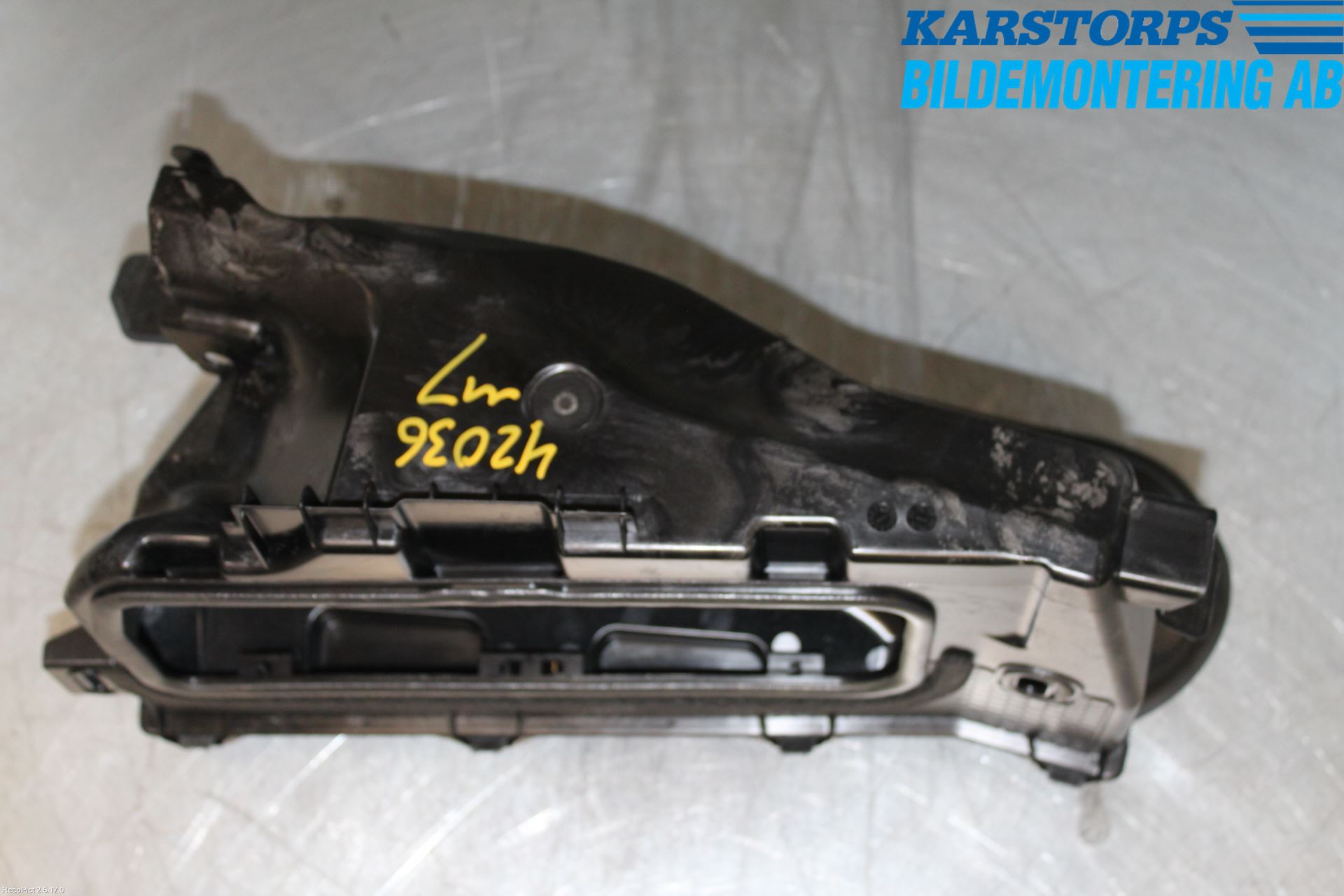 Volvo V90 17->> Deflektor Plåt-Plast Kylning
