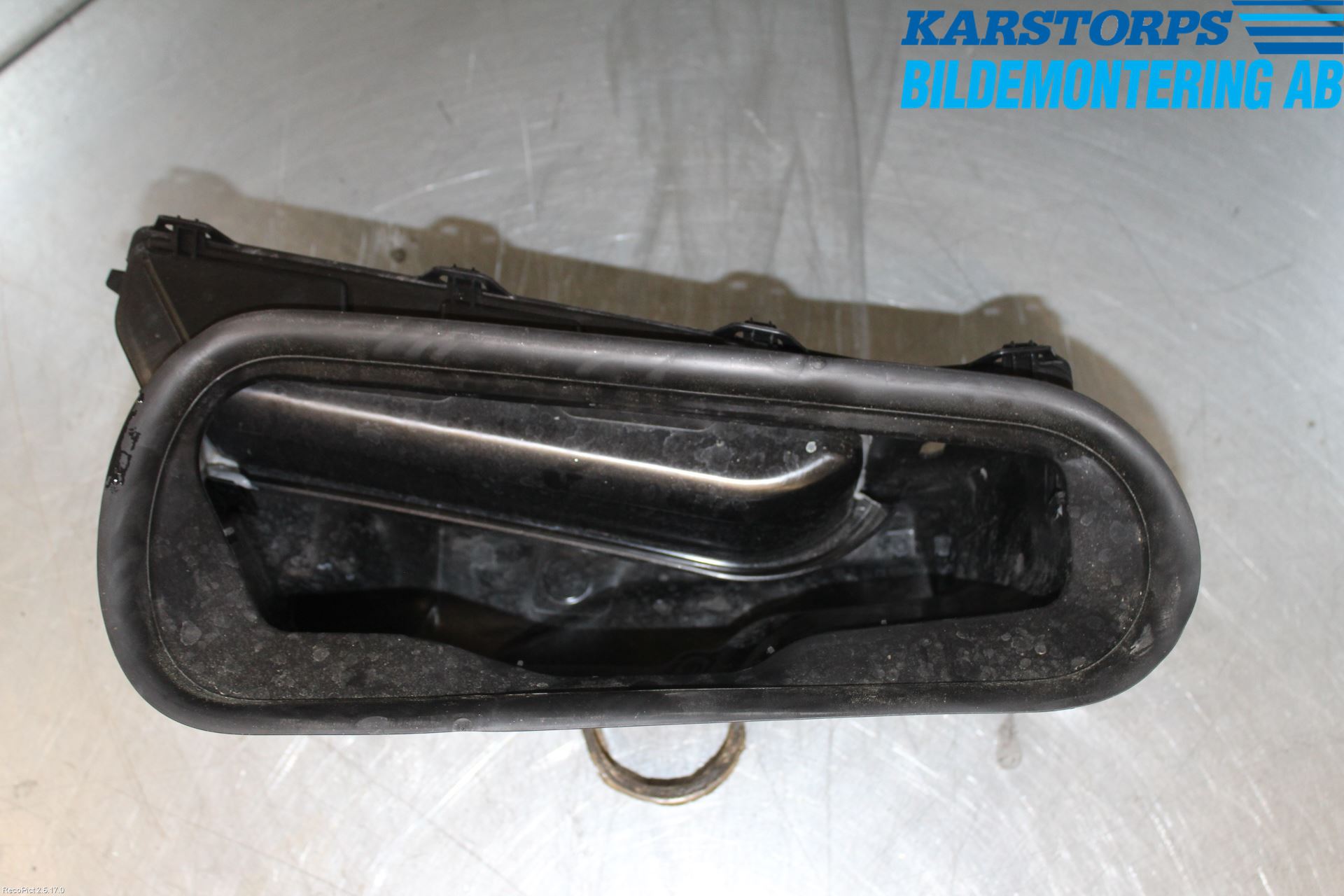 Volvo V90 17->> Deflektor Plåt-Plast Kylning