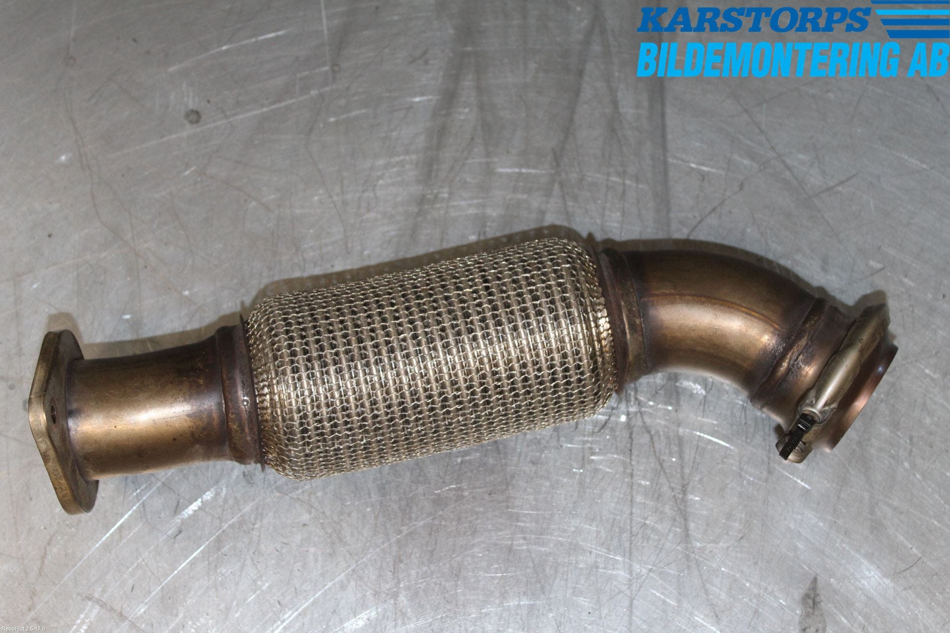 Mercedes-Benz MB A-KLASS (W176) 13-18 Avgas Främre Rör