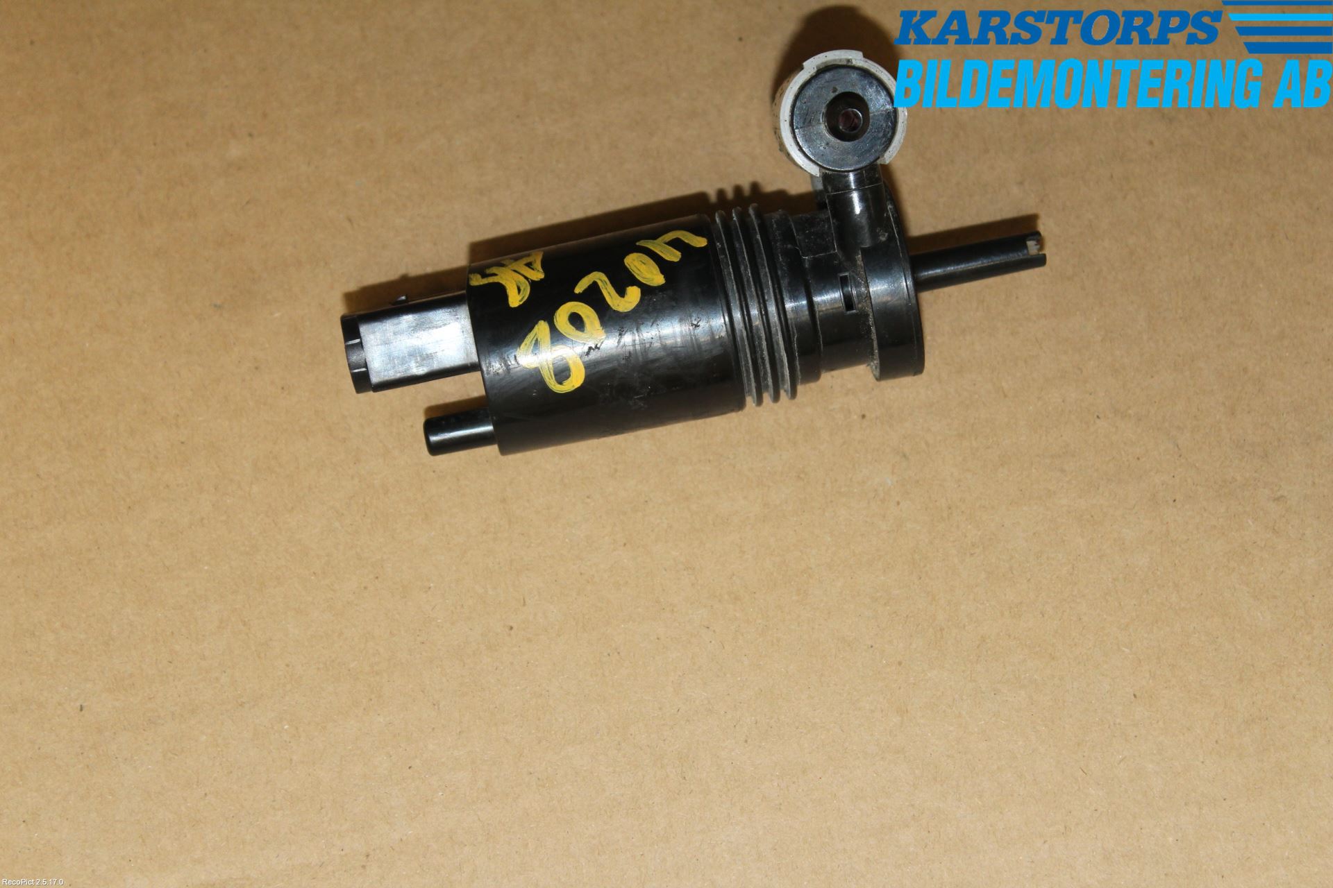 Mercedes-Benz MB A-KLASS (W176) 13-18 Spolarpump Vindruta