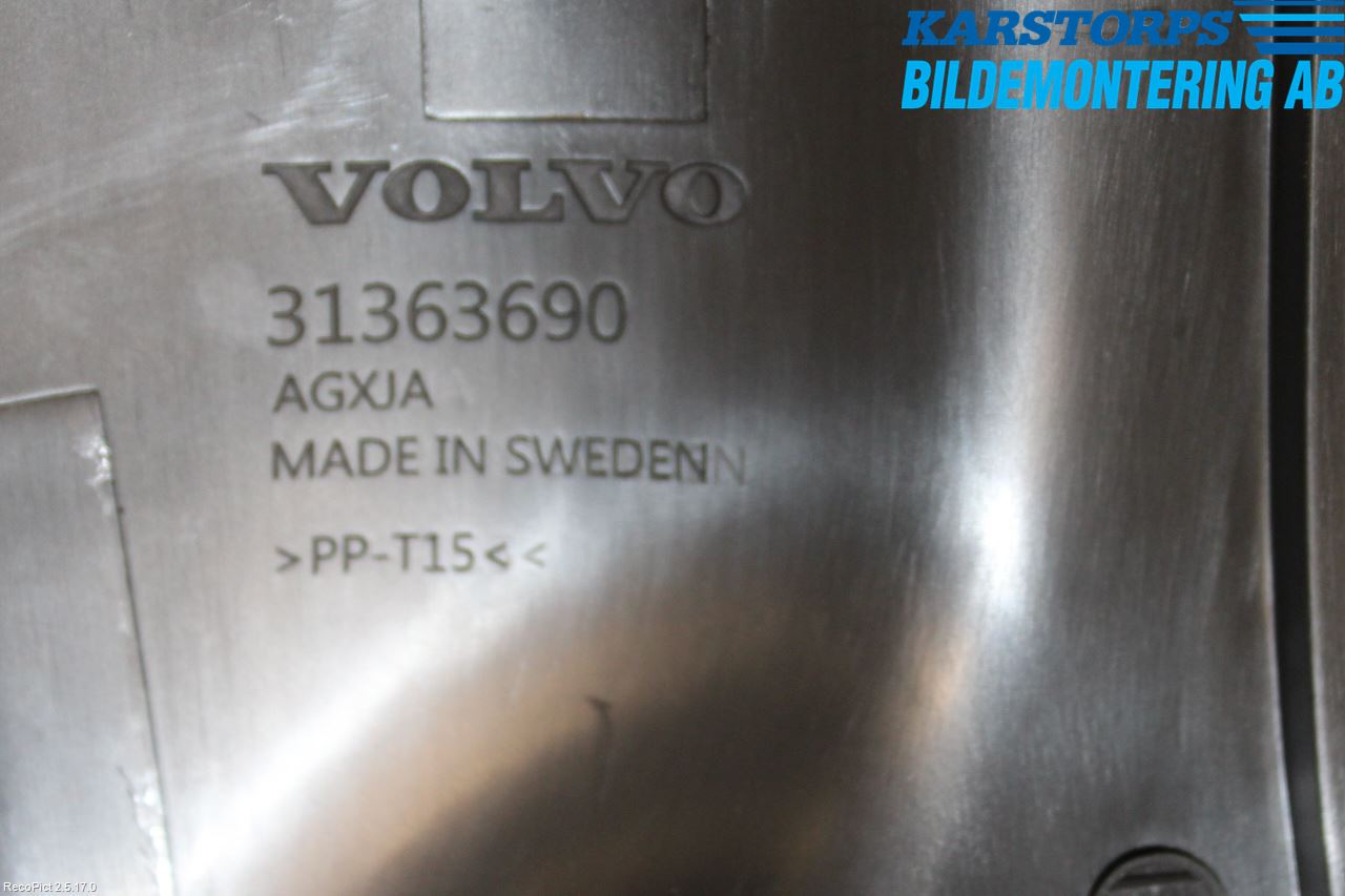 Volvo V90 17->> Rattkåpa-Kåpor