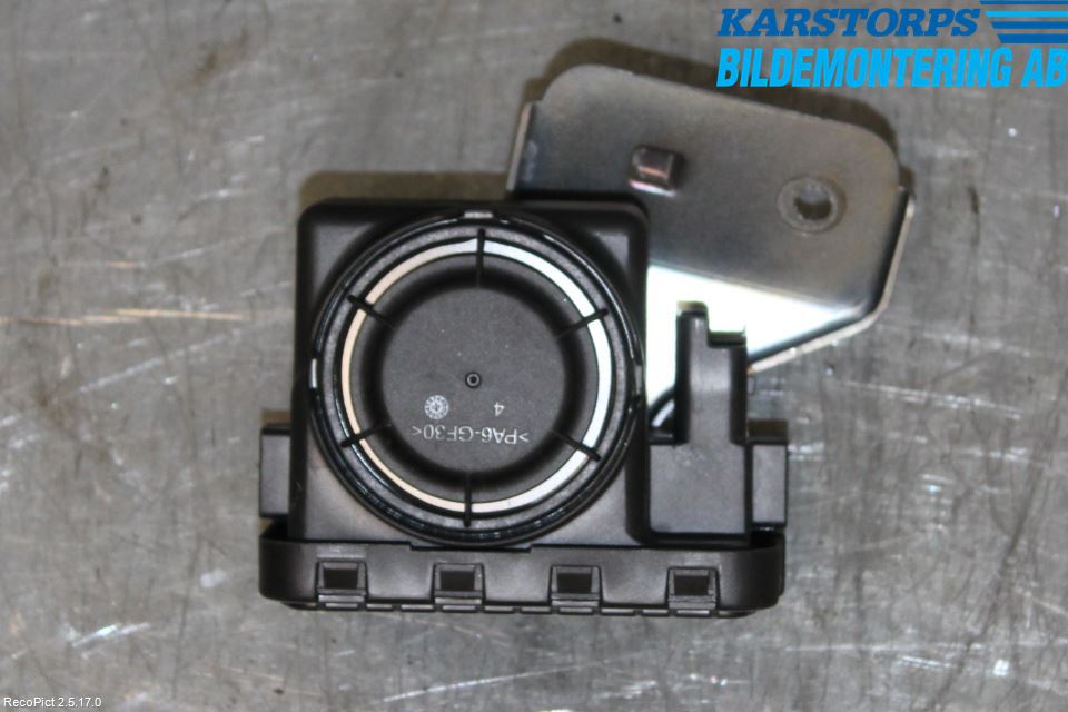 Volvo V90 17->> Signalhorn